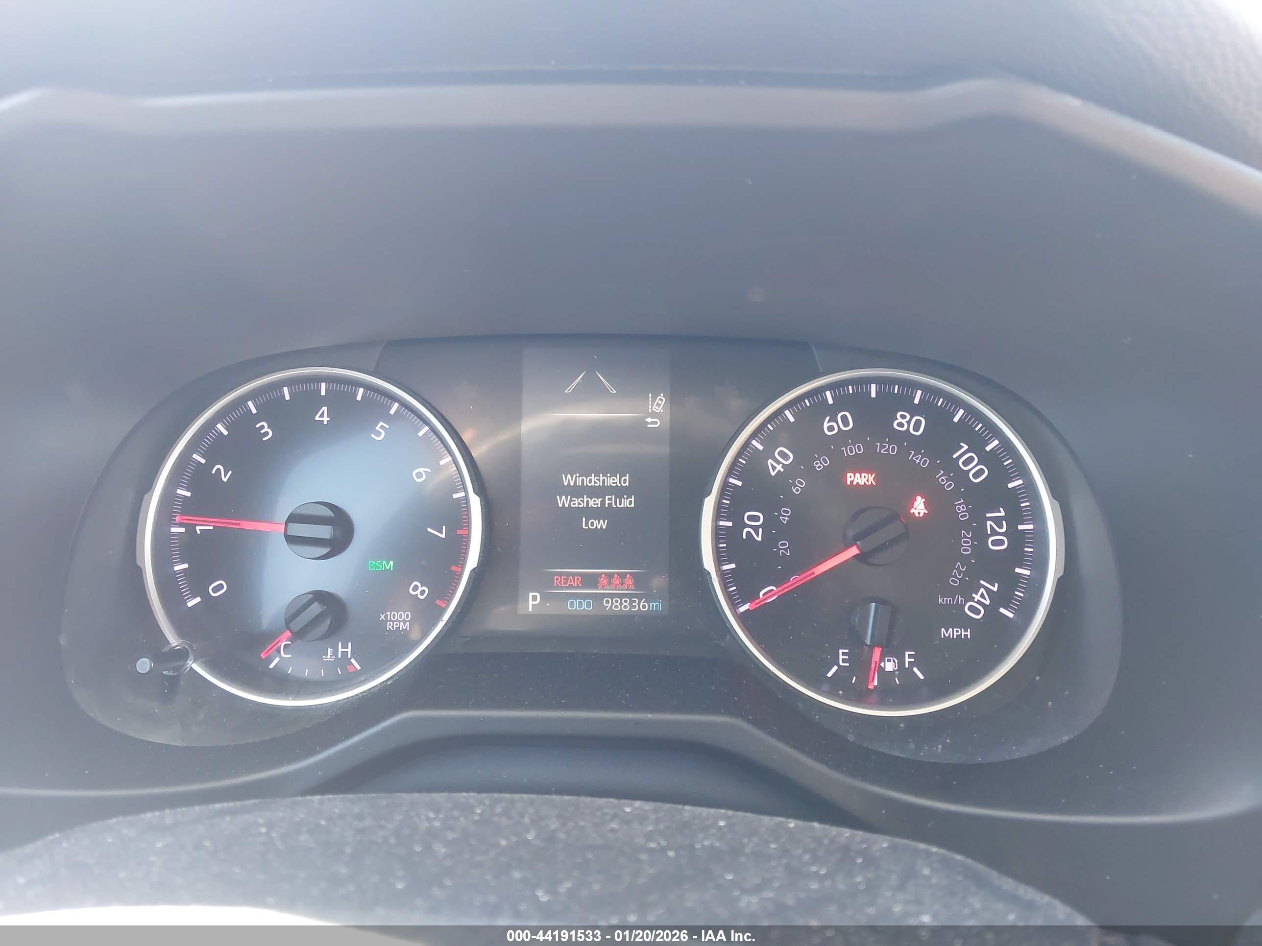TOYOTA RAV4 image 7