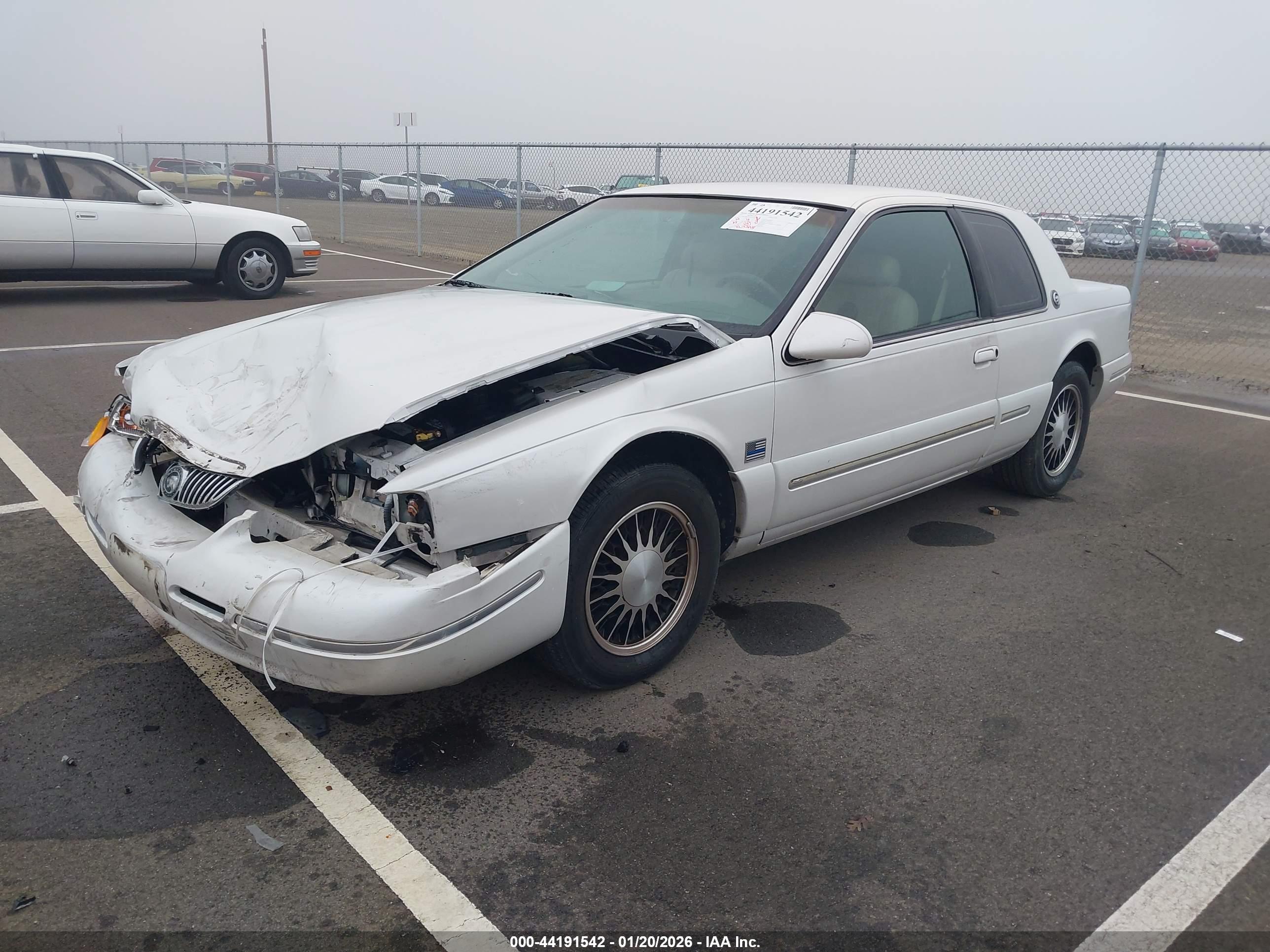 MERCURY COUGAR image 2