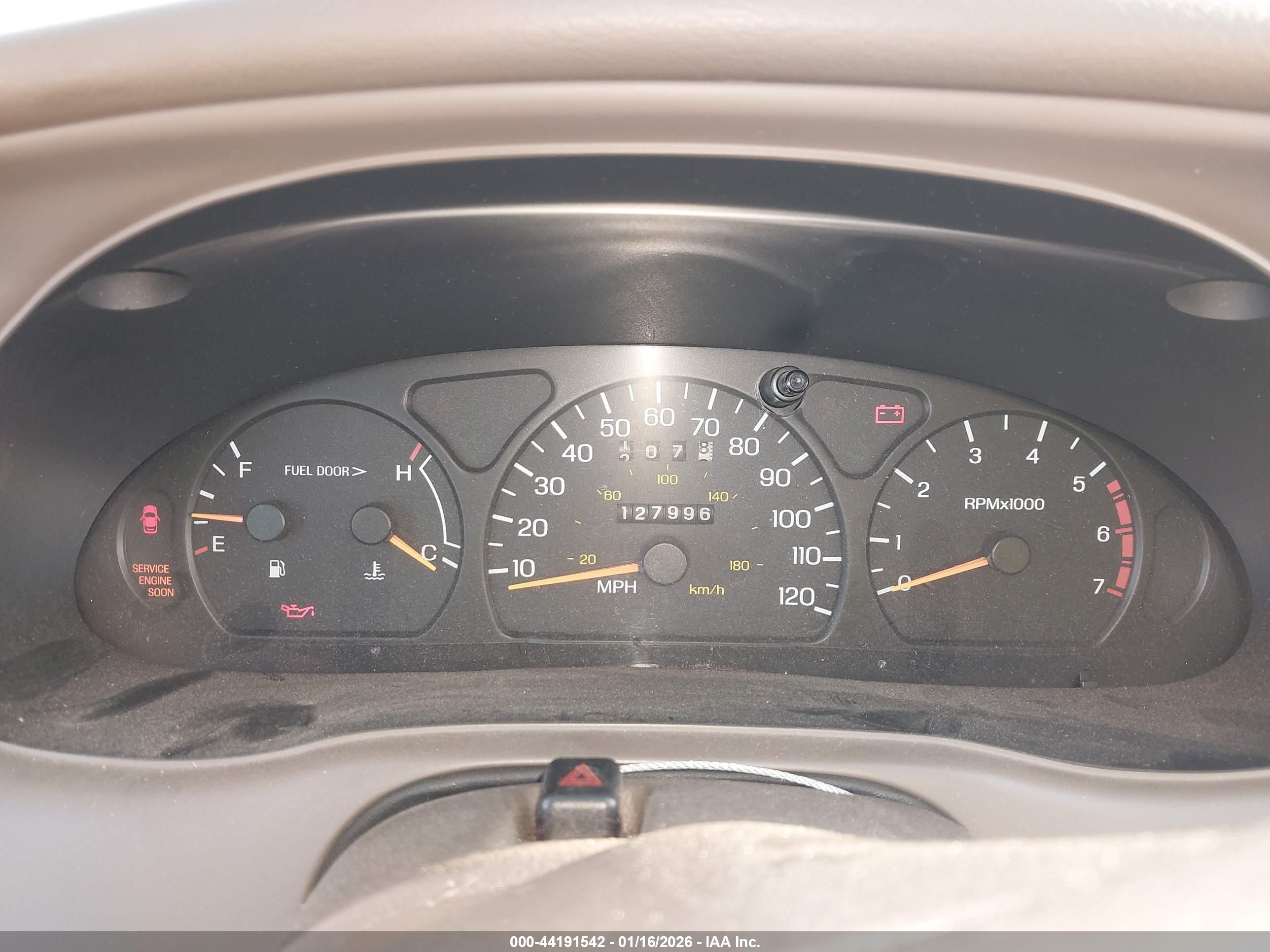 MERCURY COUGAR image 7