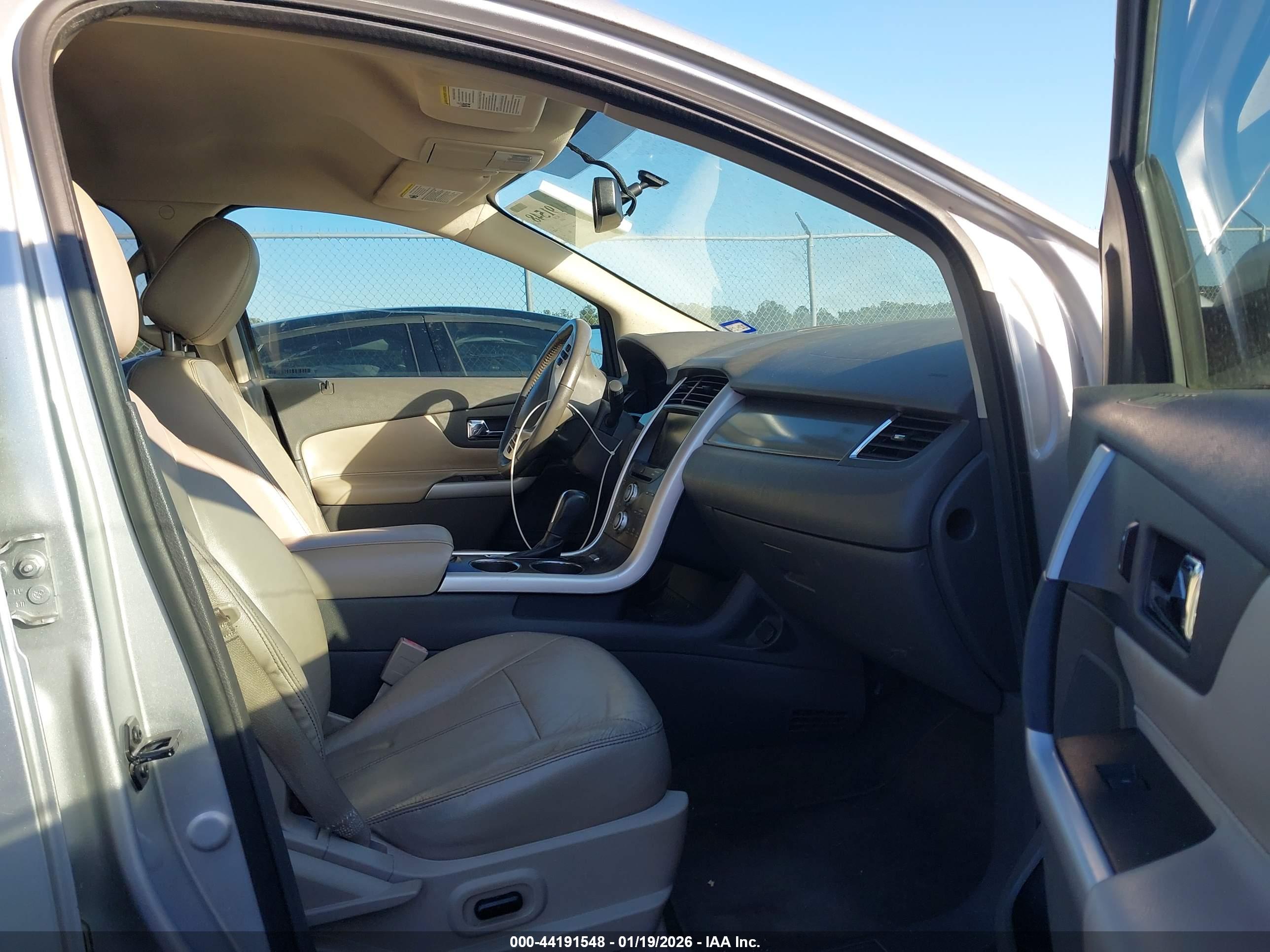 FORD EDGE image 5