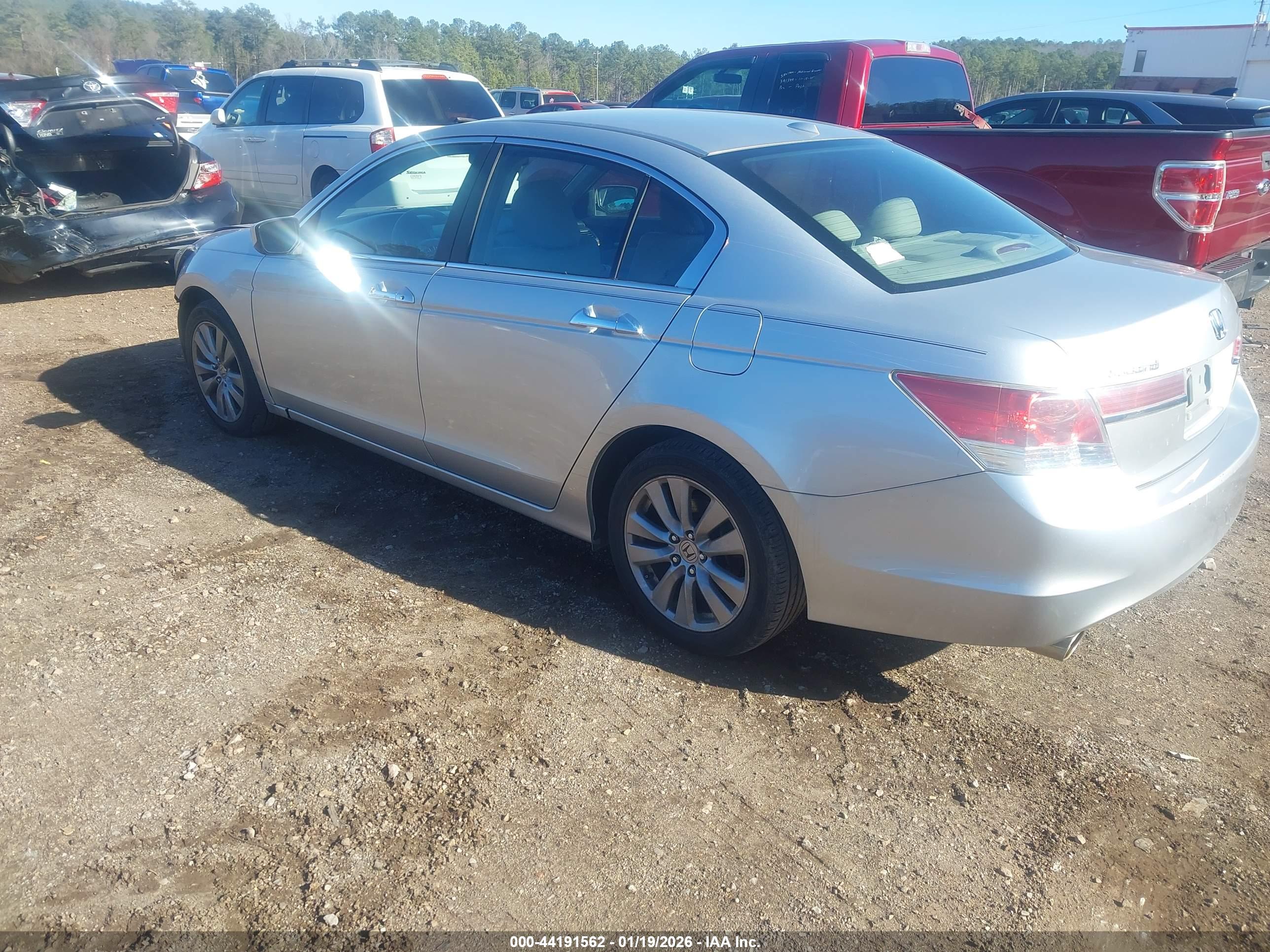 HONDA ACCORD image 3