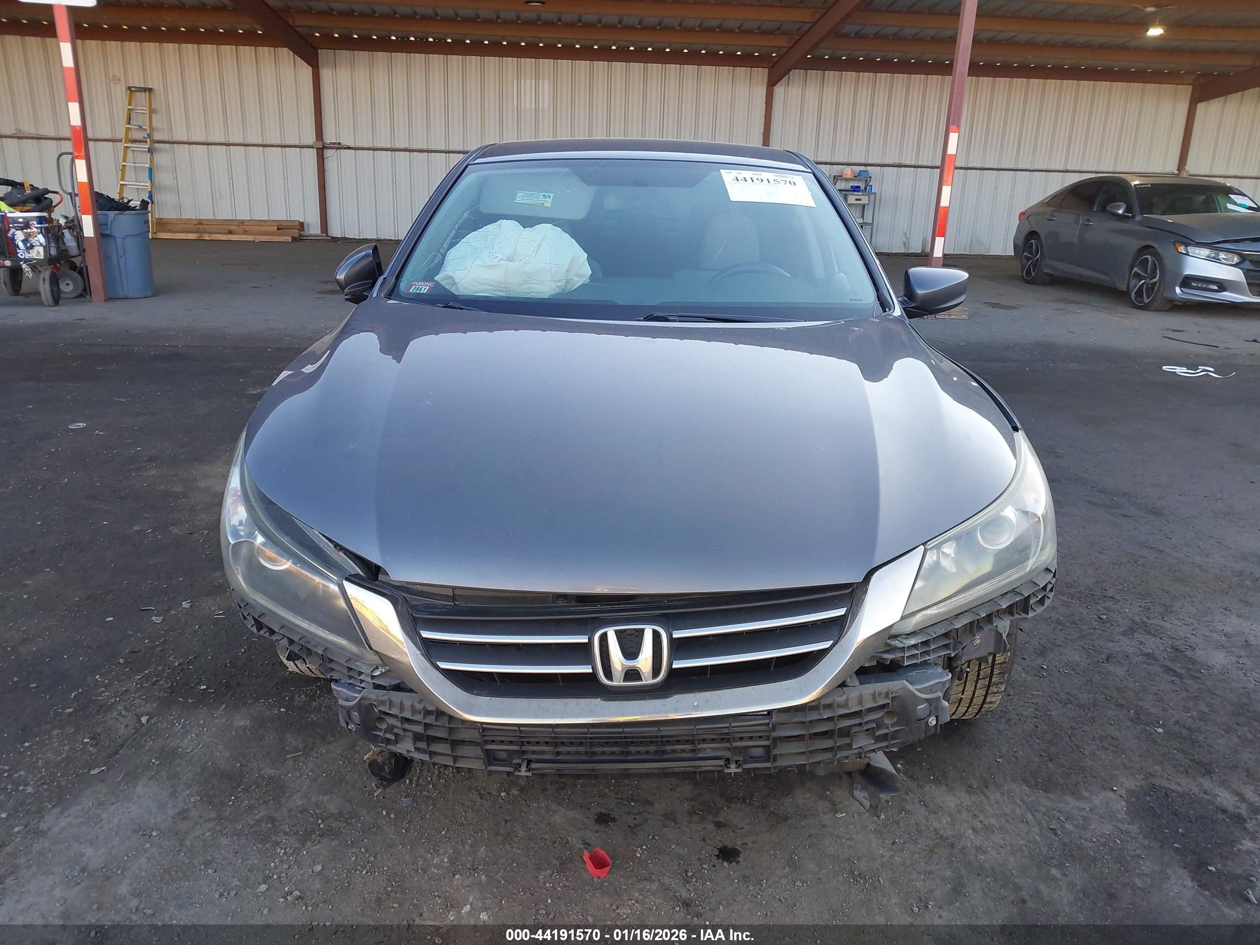 HONDA ACCORD image 6