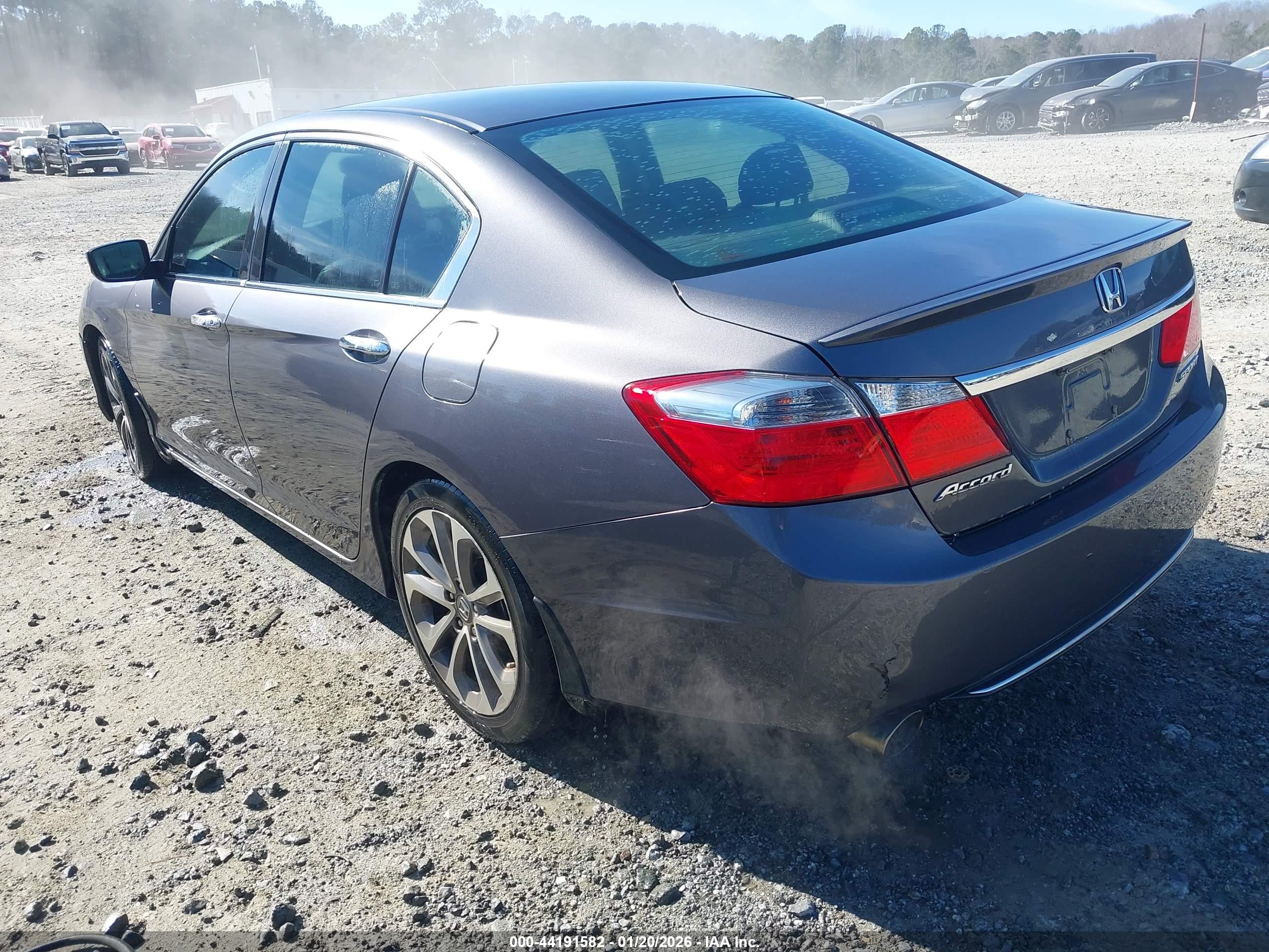 HONDA ACCORD image 3