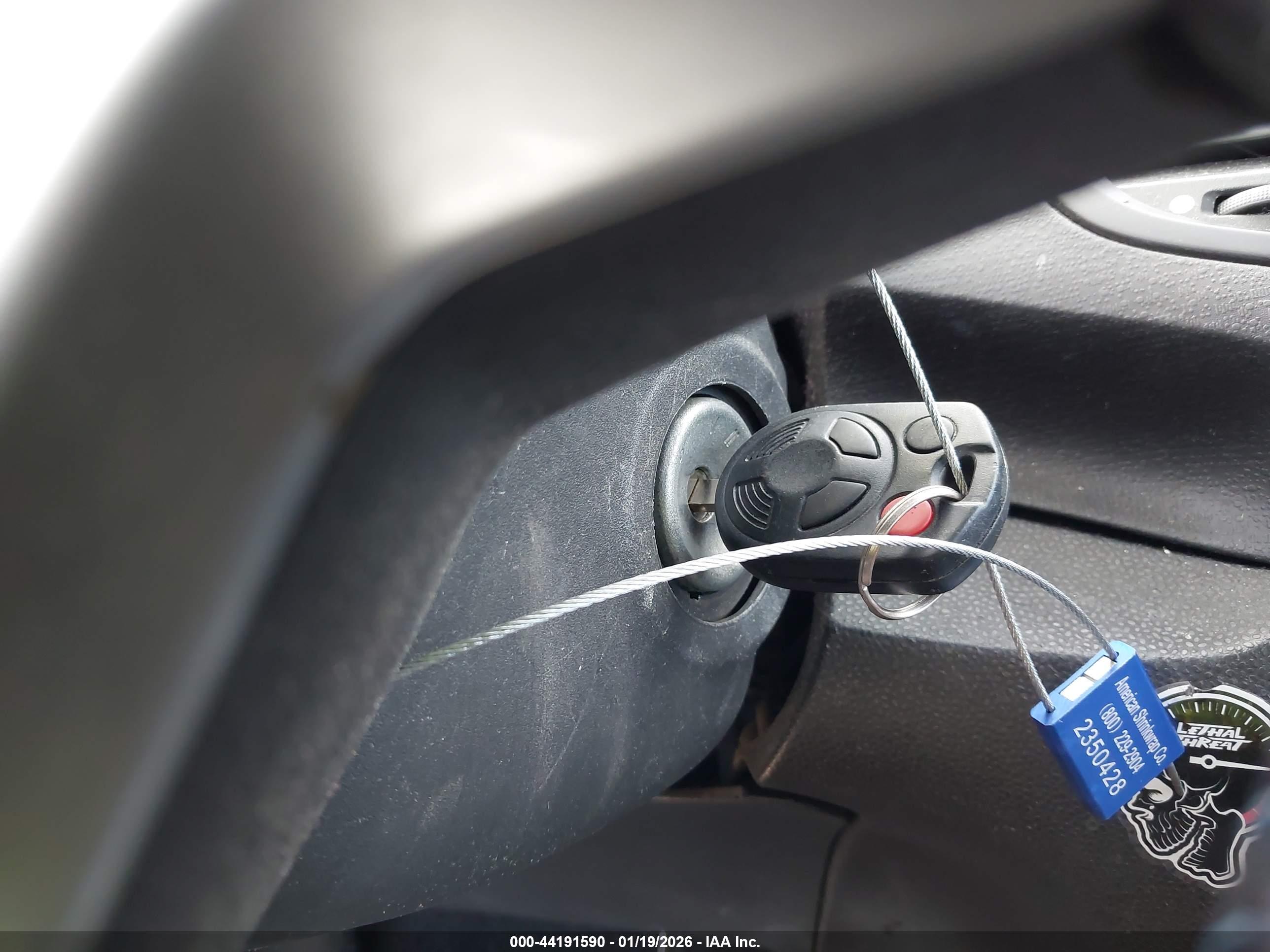 FORD FIESTA image 11
