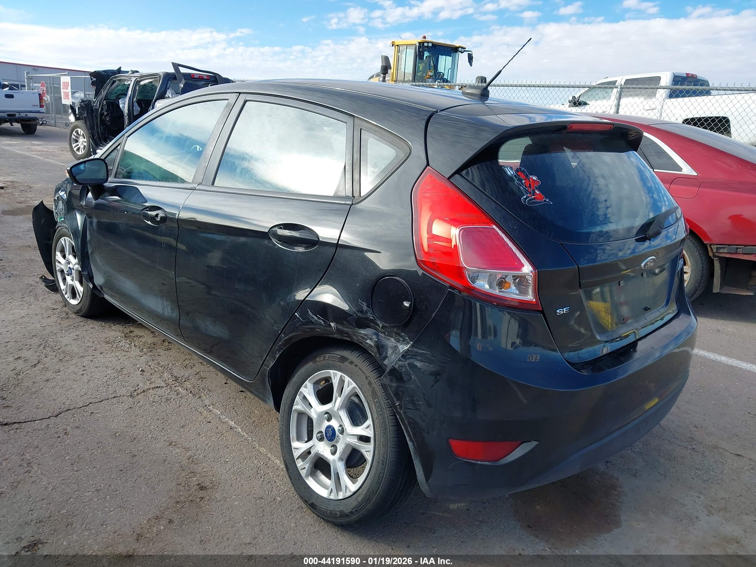 FORD FIESTA image 3