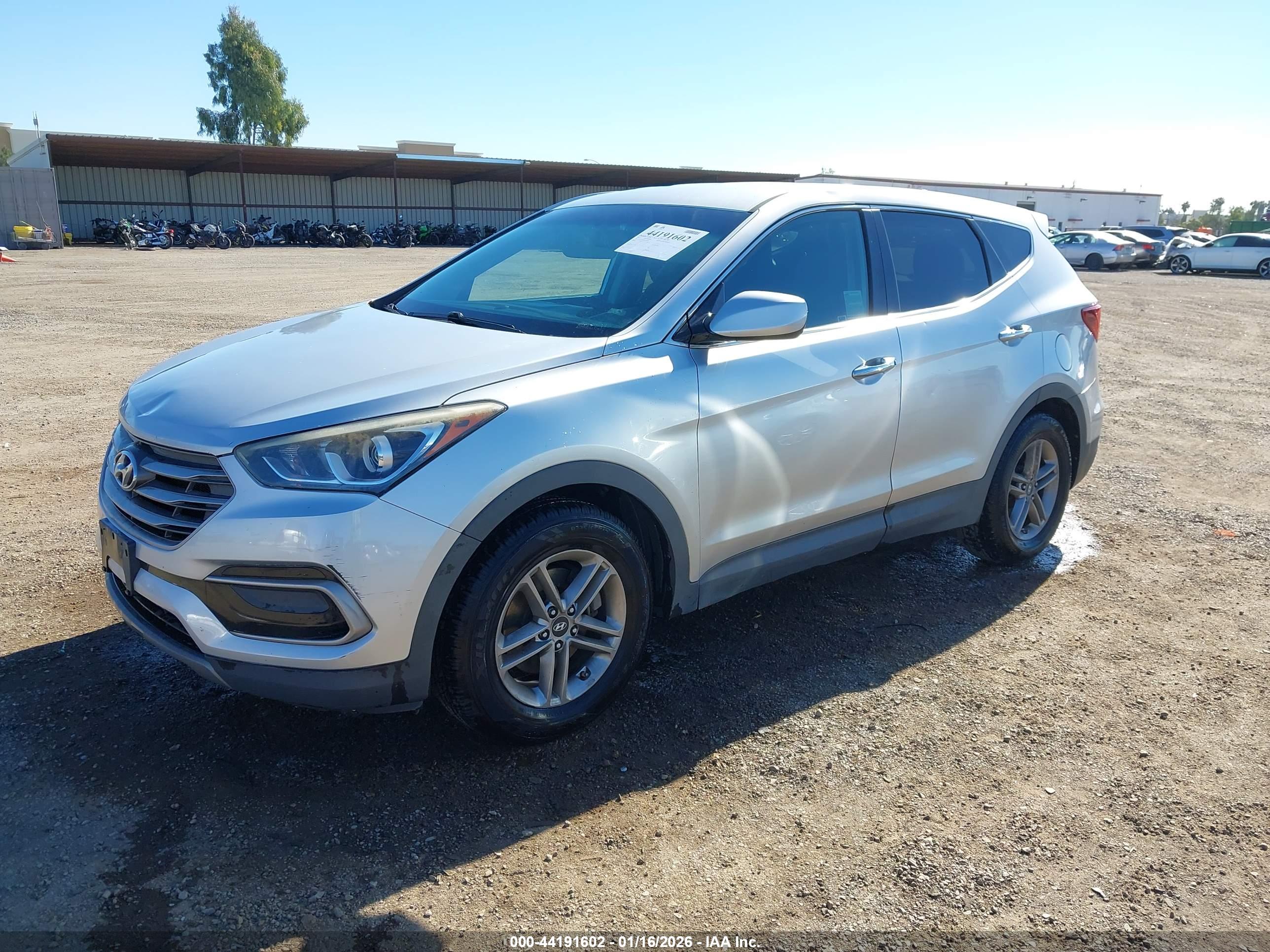 HYUNDAI SANTA image 2