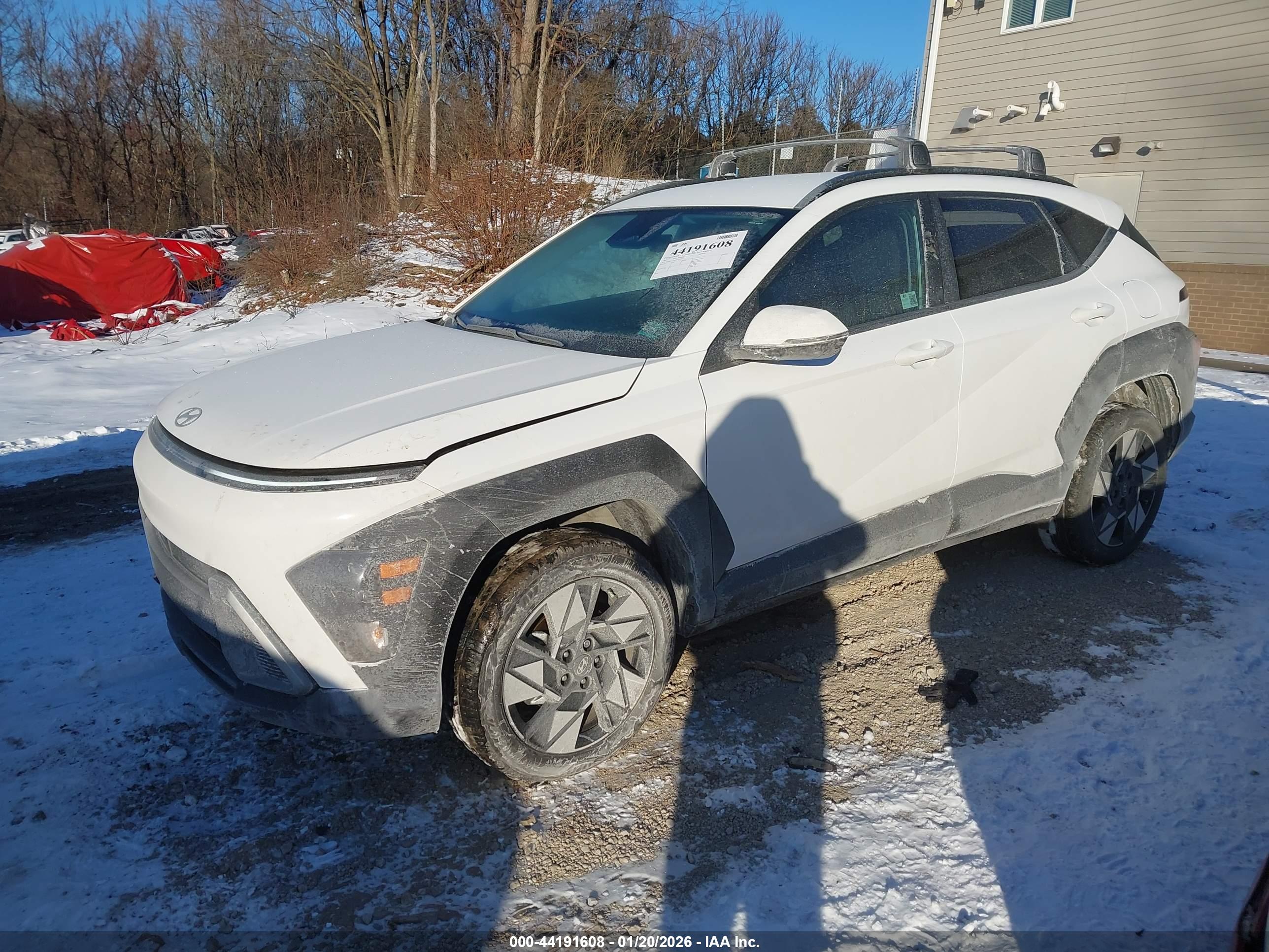 HYUNDAI KONA image 2