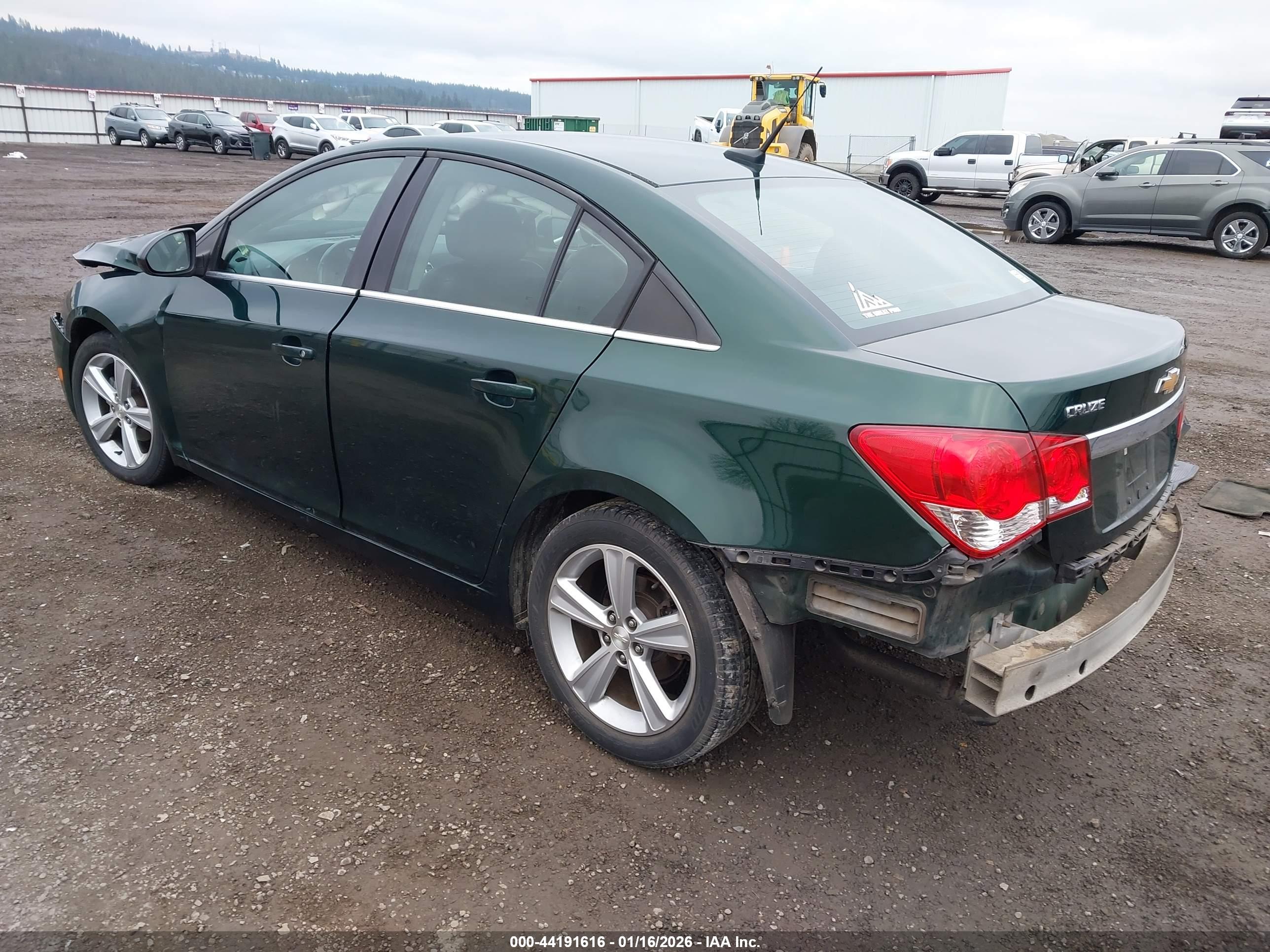 CHEVROLET CRUZE image 3