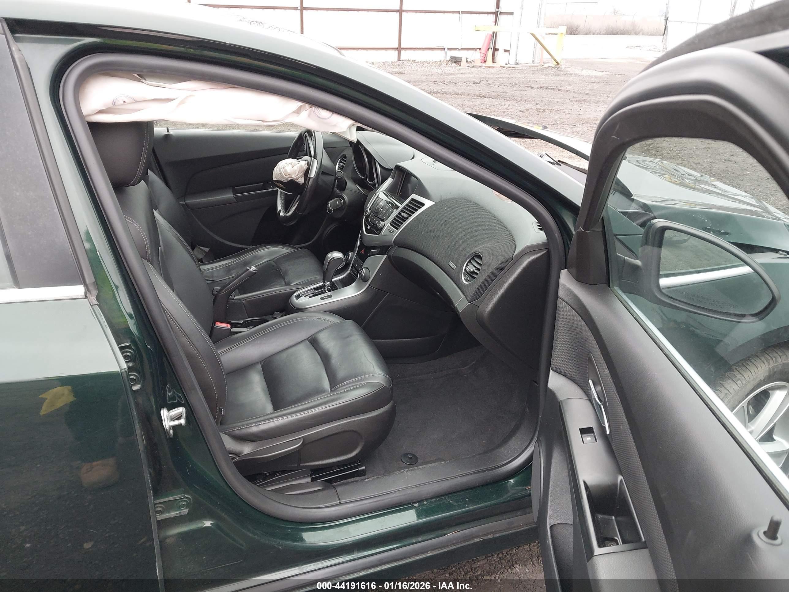CHEVROLET CRUZE image 5
