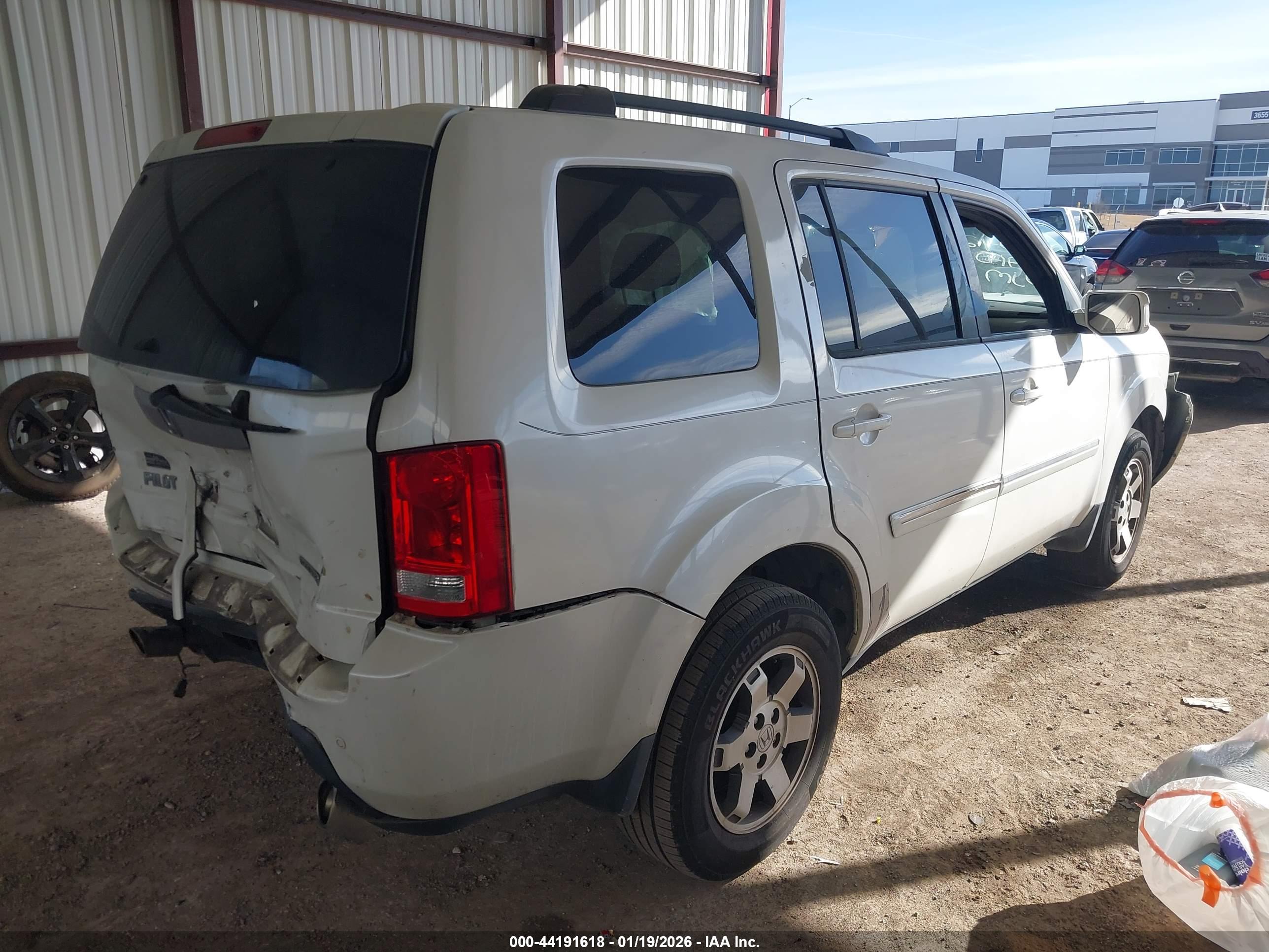 HONDA PILOT image 4
