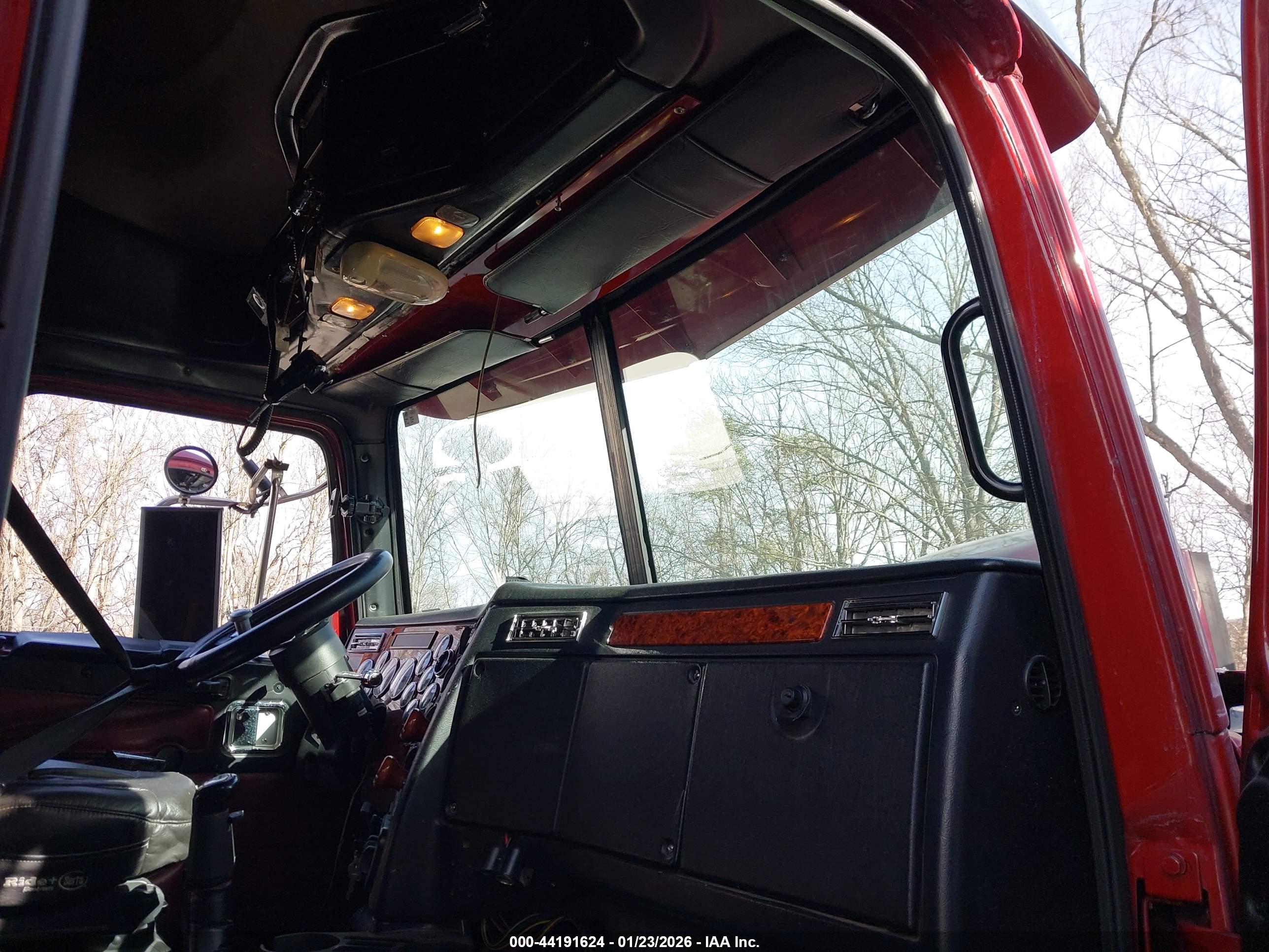 WESTERN STAR/AUTO image 5