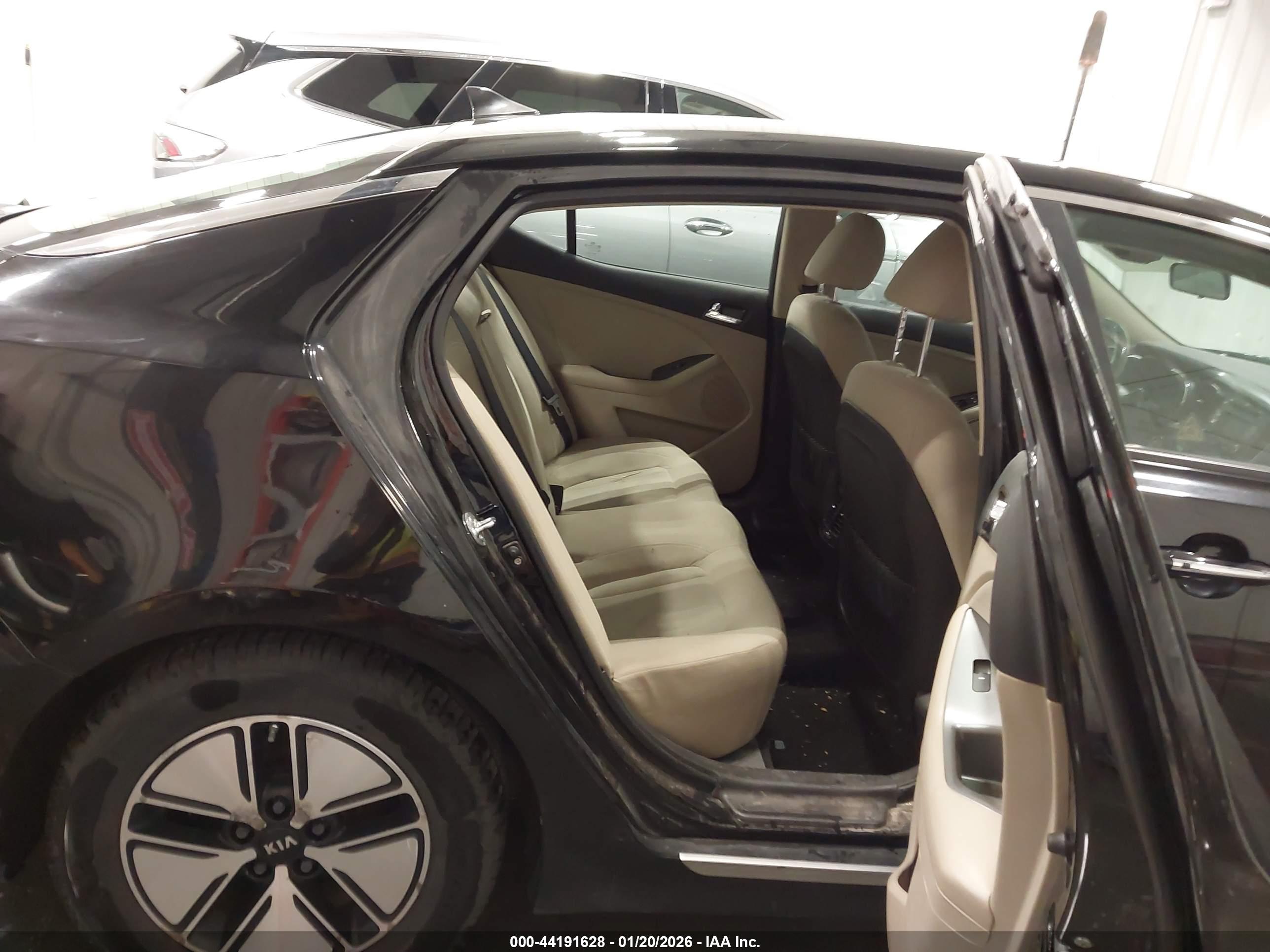 KIA OPTIMA image 8