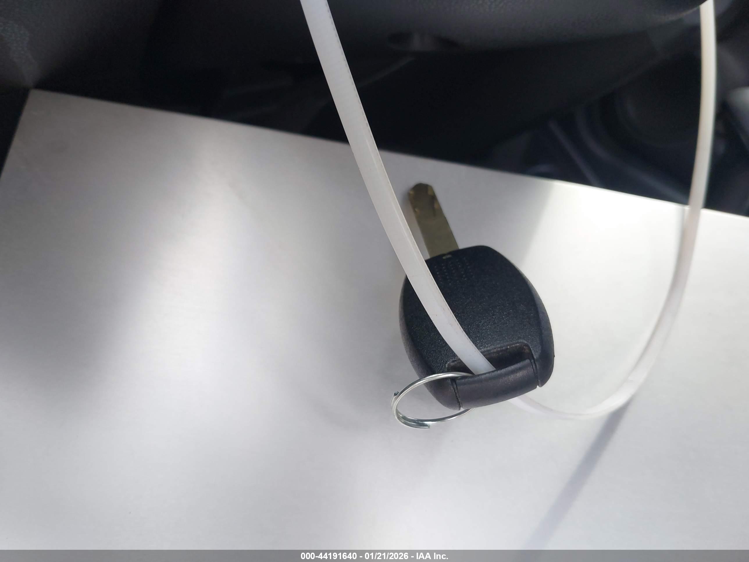 HONDA FIT image 11