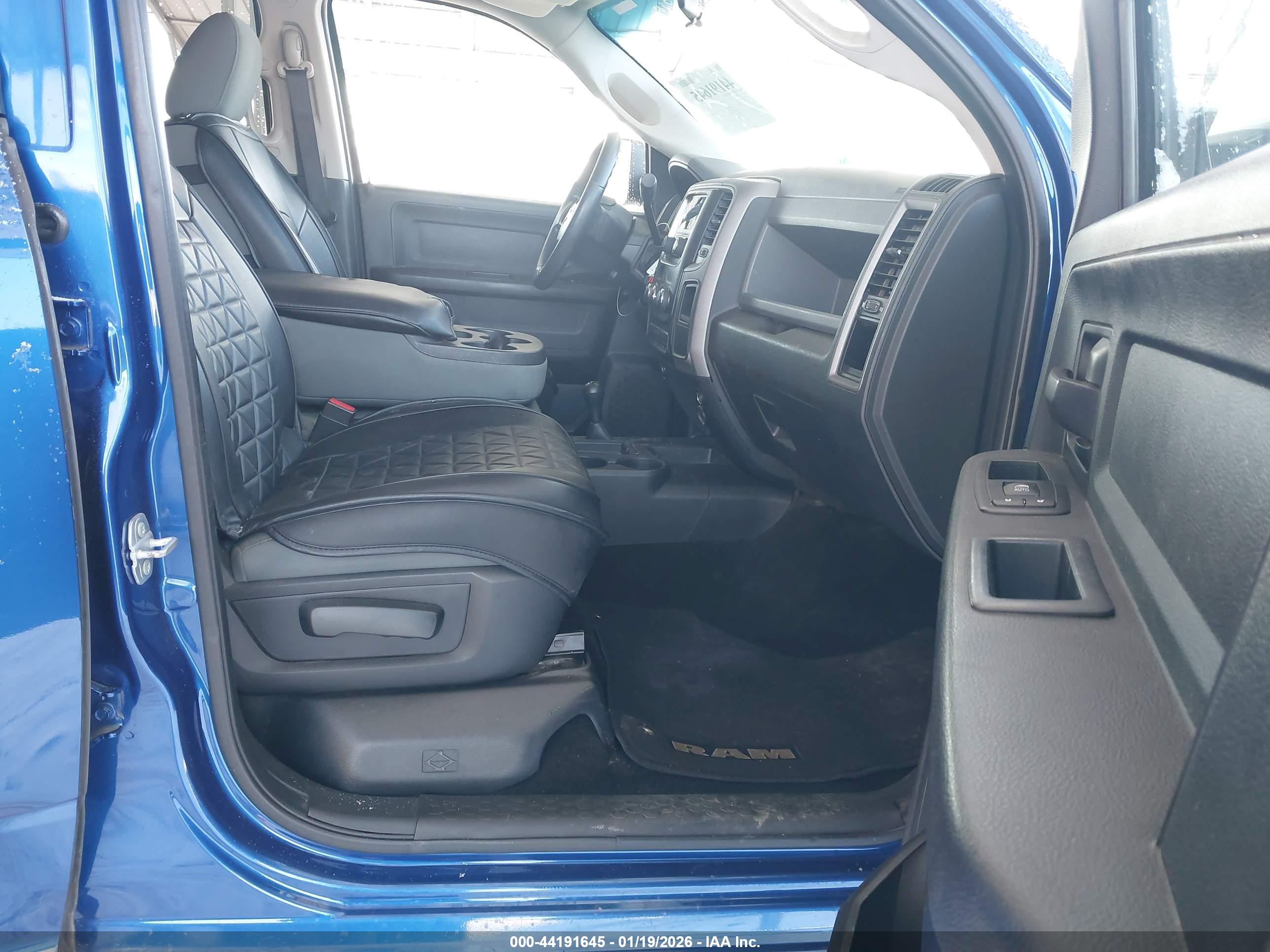 RAM 2500 image 5