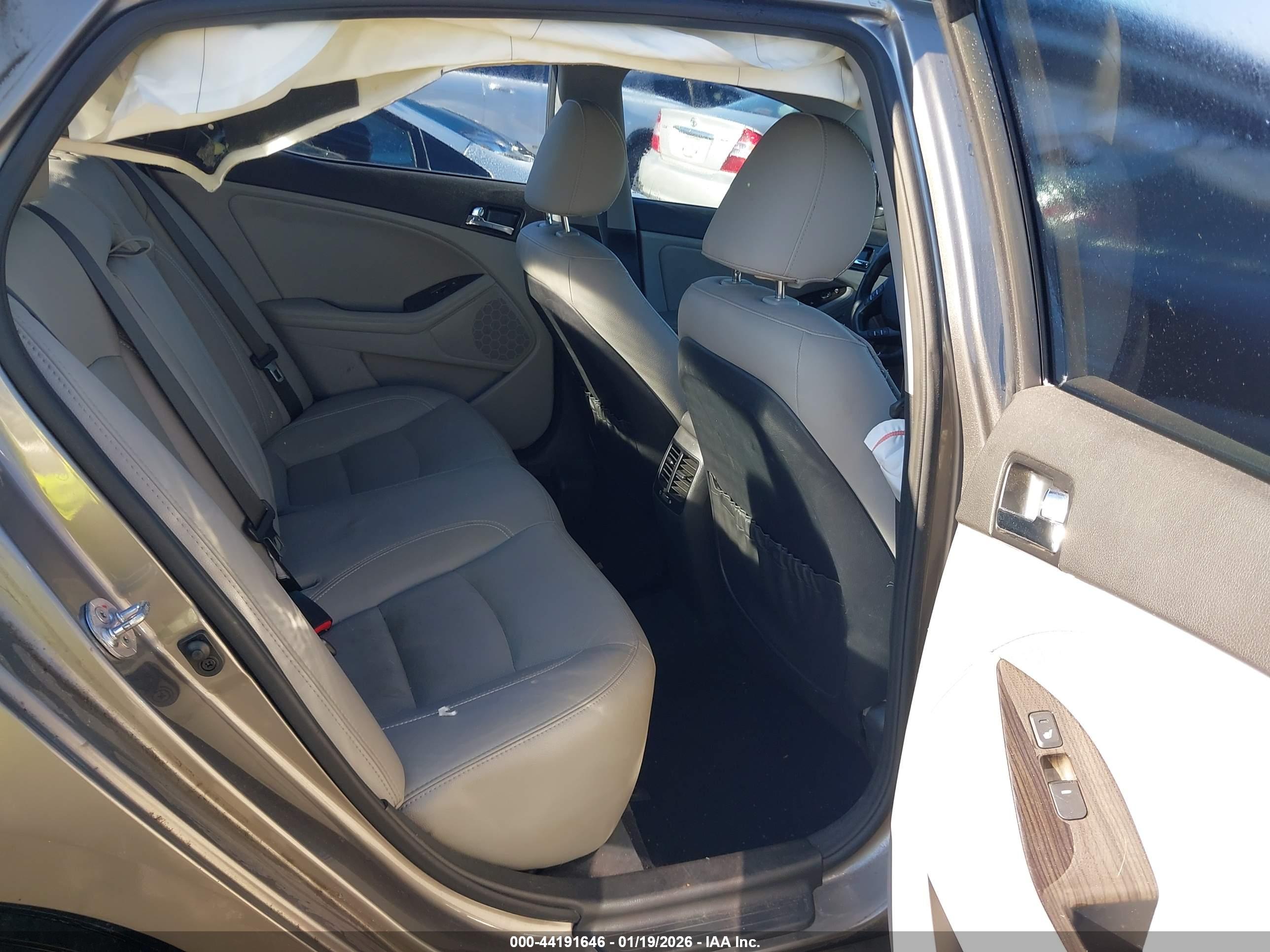KIA OPTIMA image 8