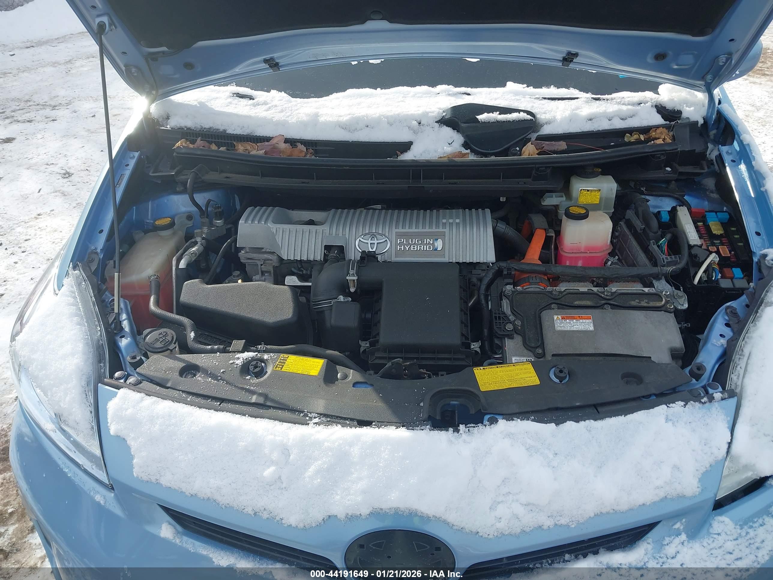 TOYOTA PRIUS image 10