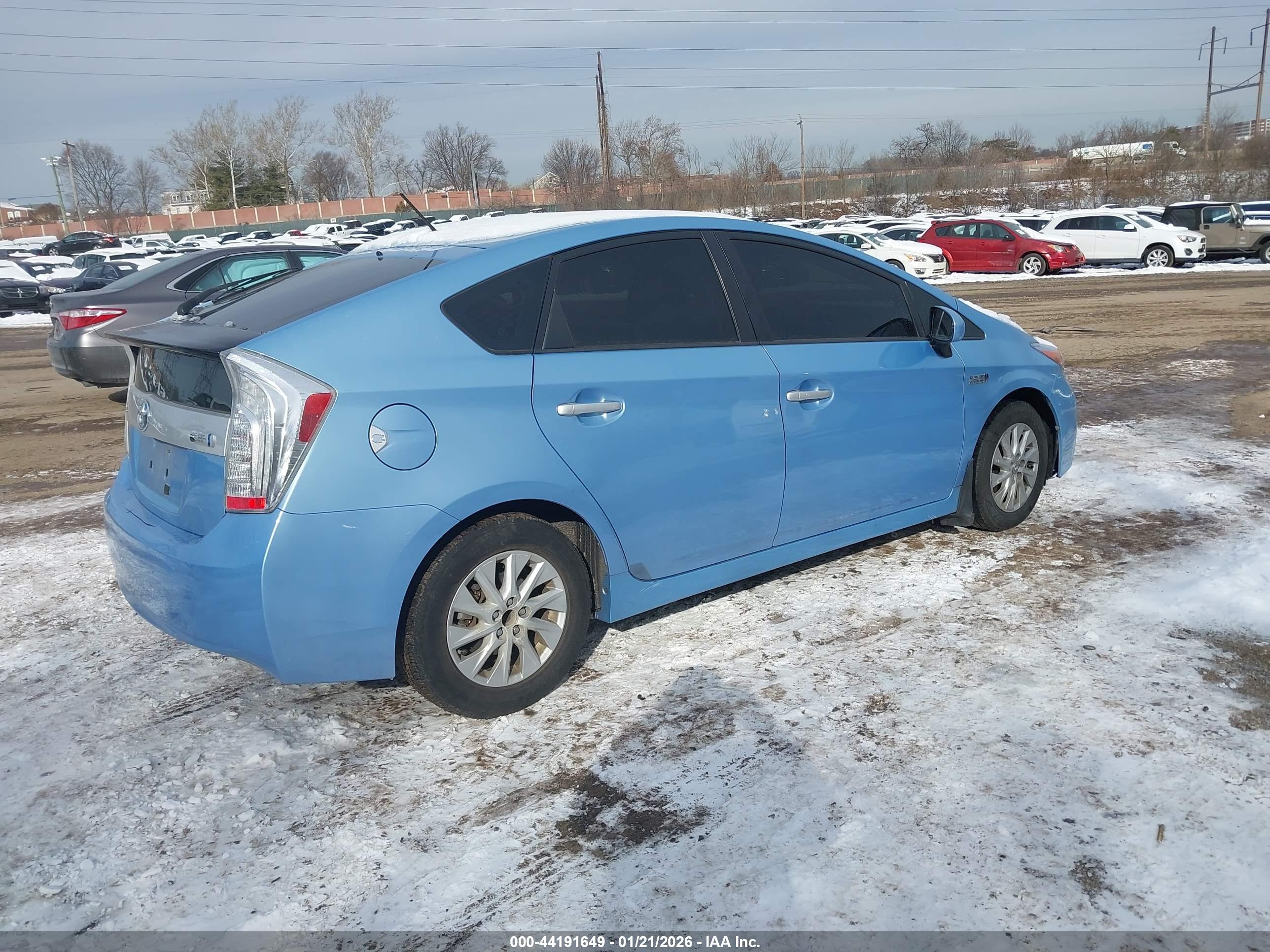 TOYOTA PRIUS image 4