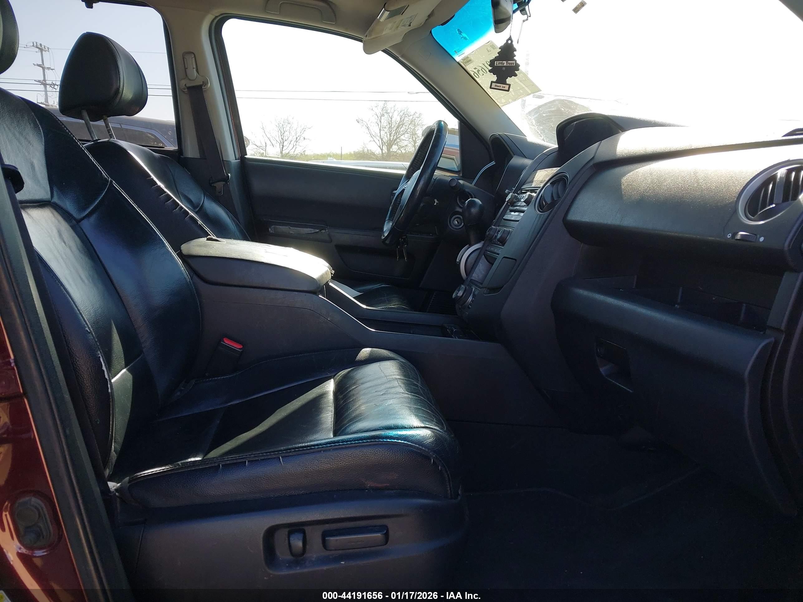 HONDA PILOT image 5