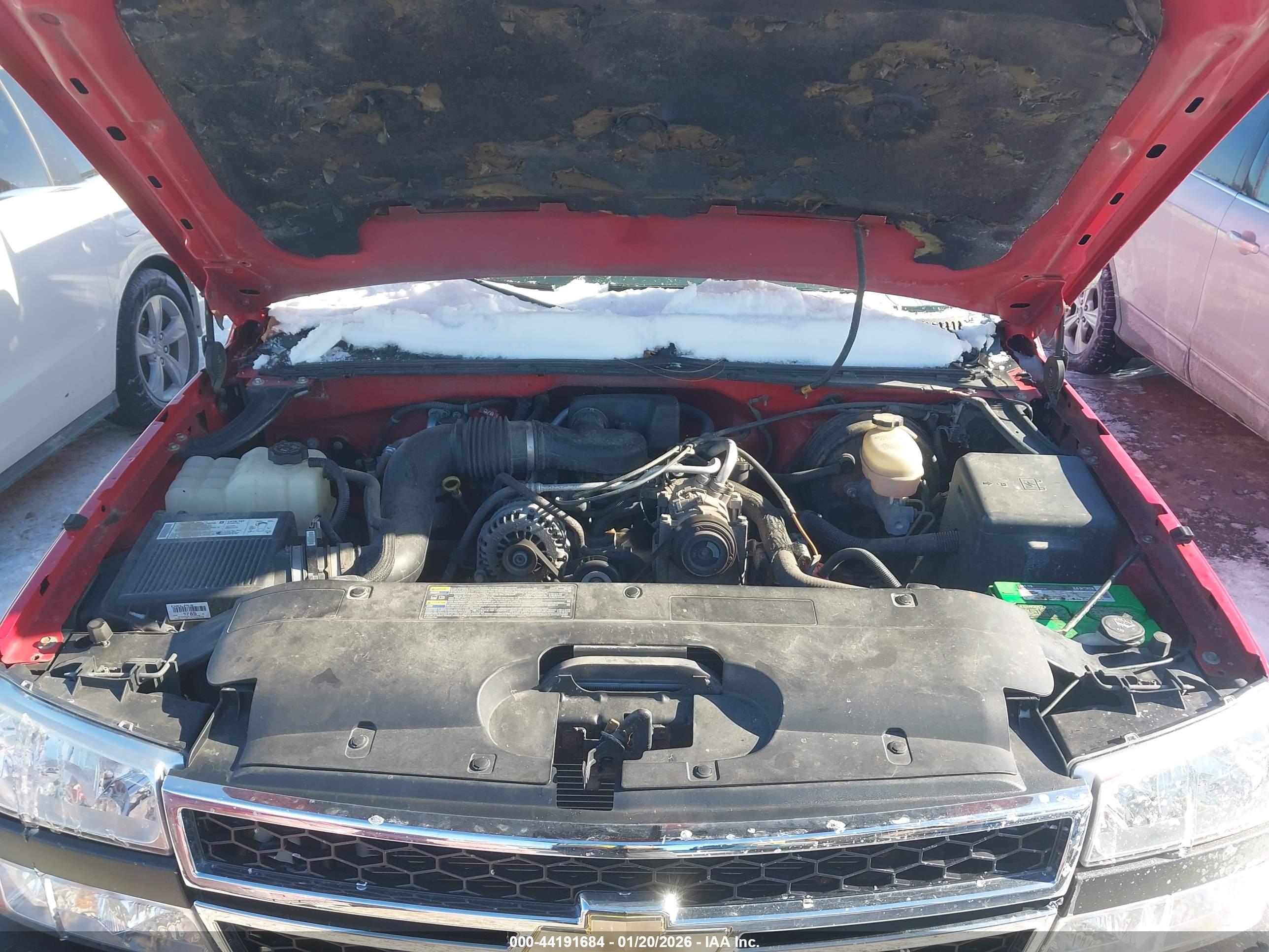CHEVROLET SILVERADO image 10