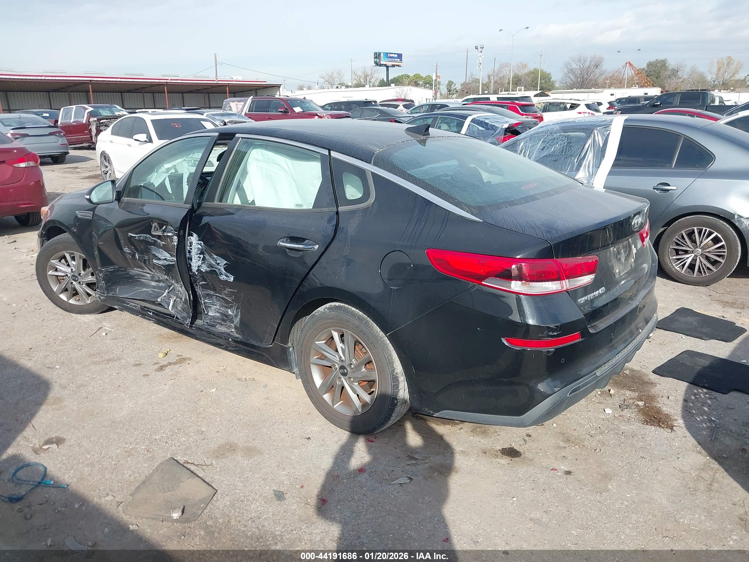 KIA OPTIMA image 3