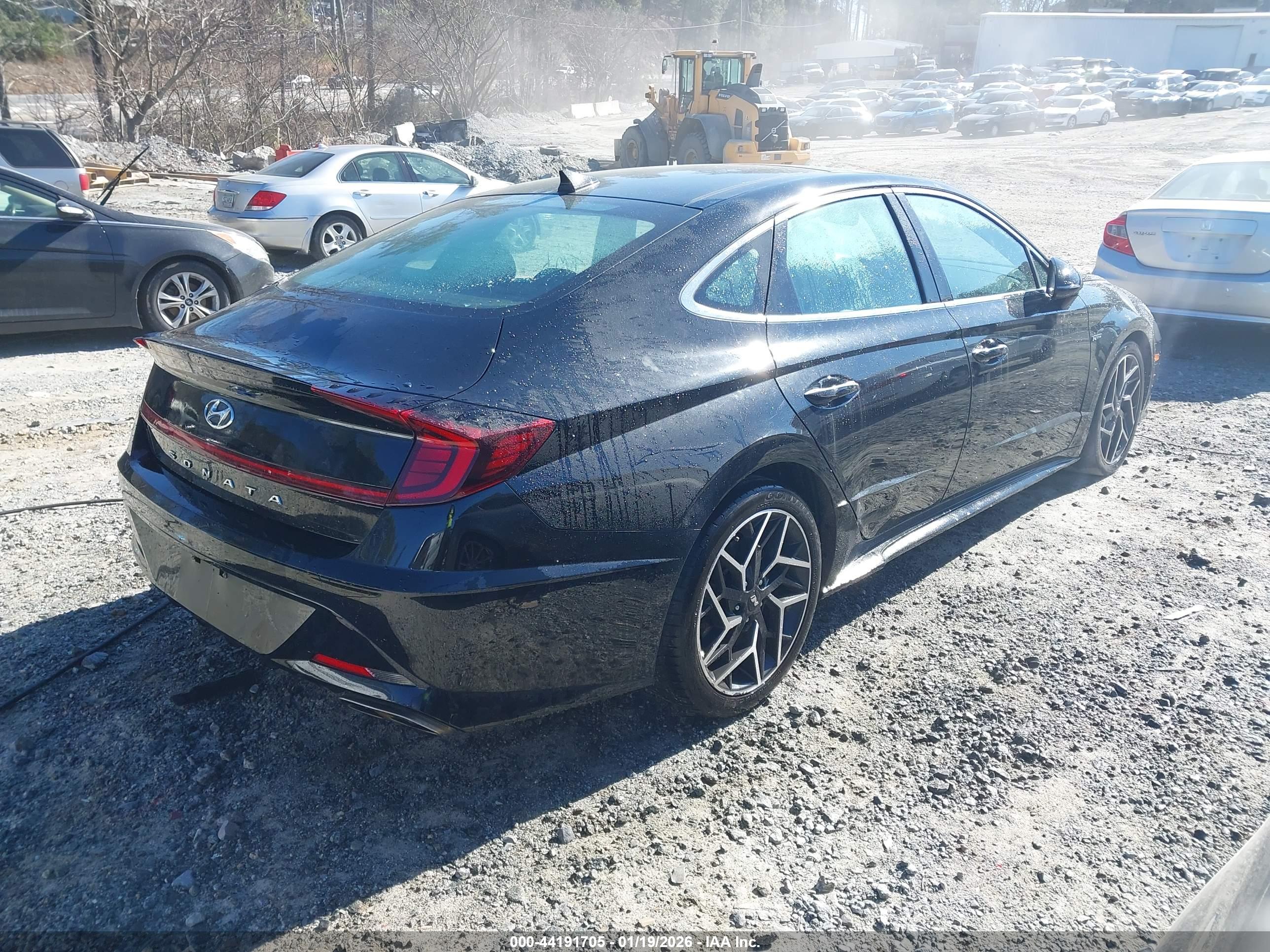 HYUNDAI SONATA image 4