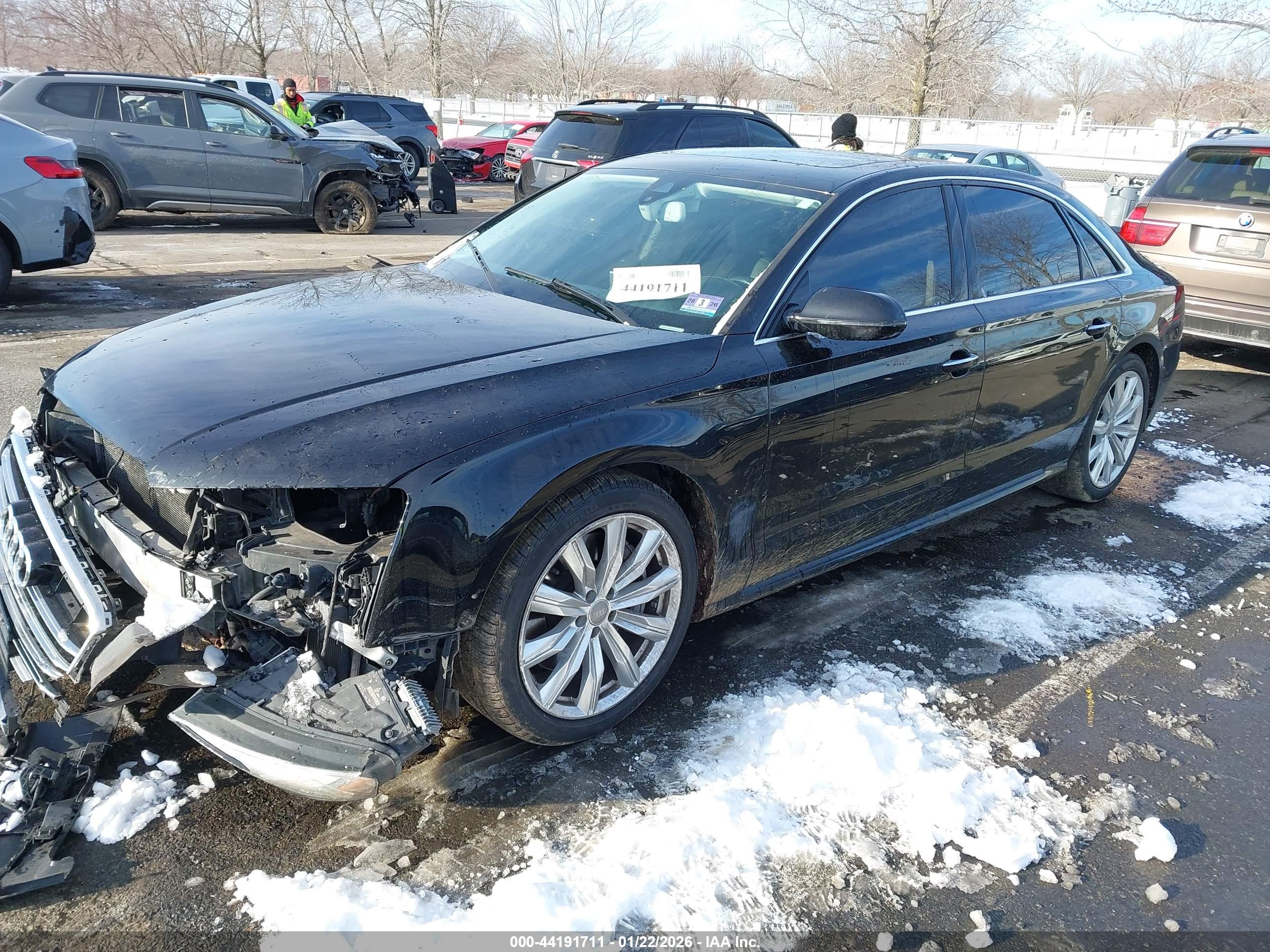 AUDI A8 image 2