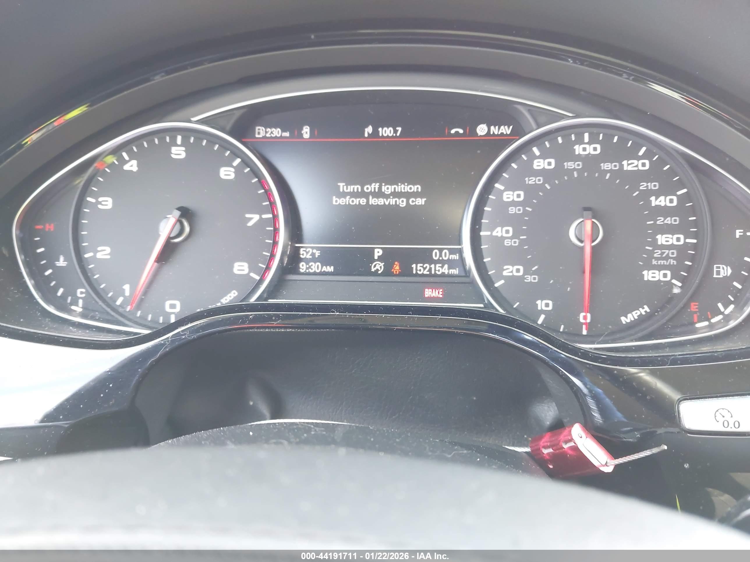 AUDI A8 image 7