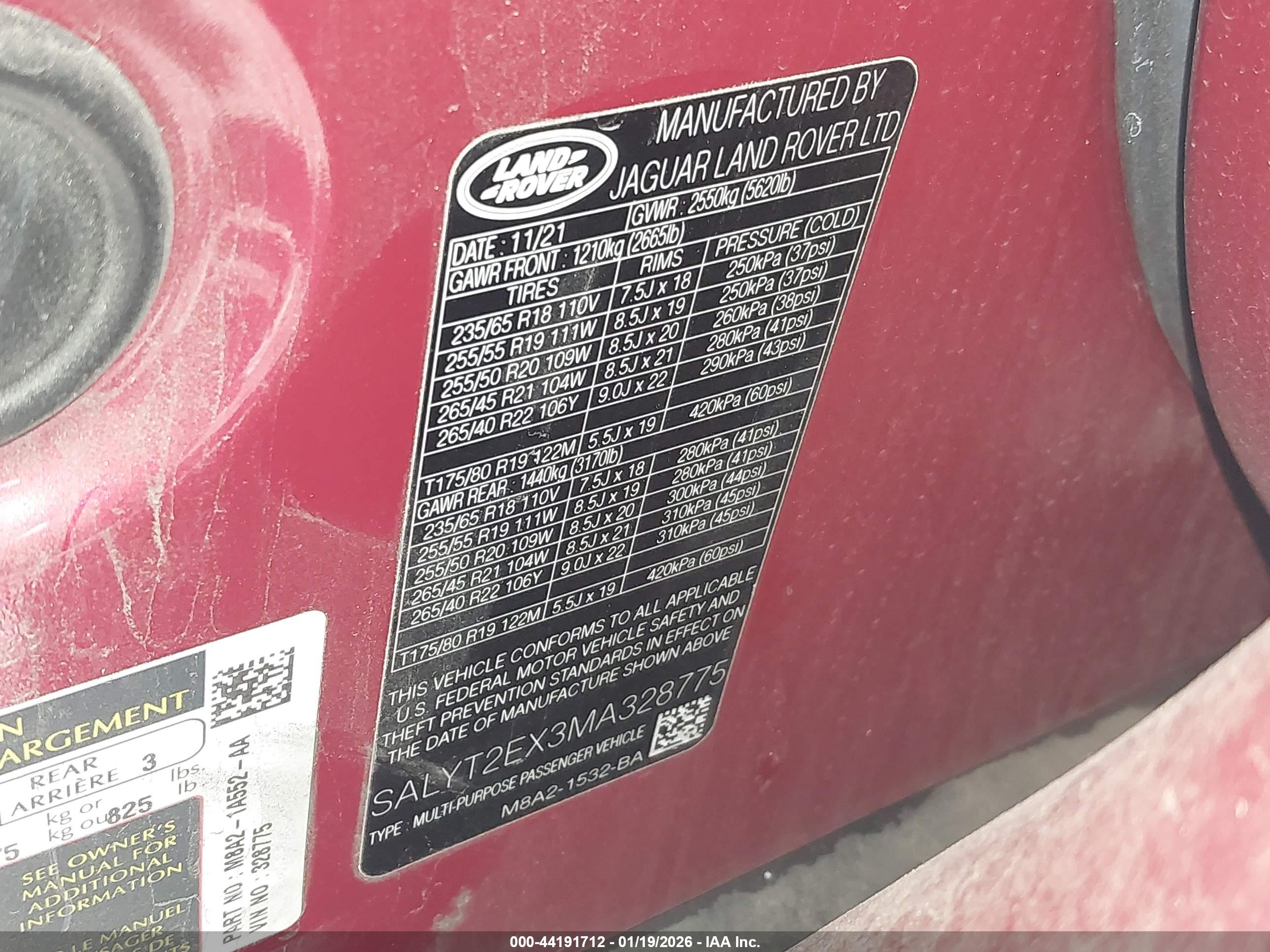 LAND ROVER image 9