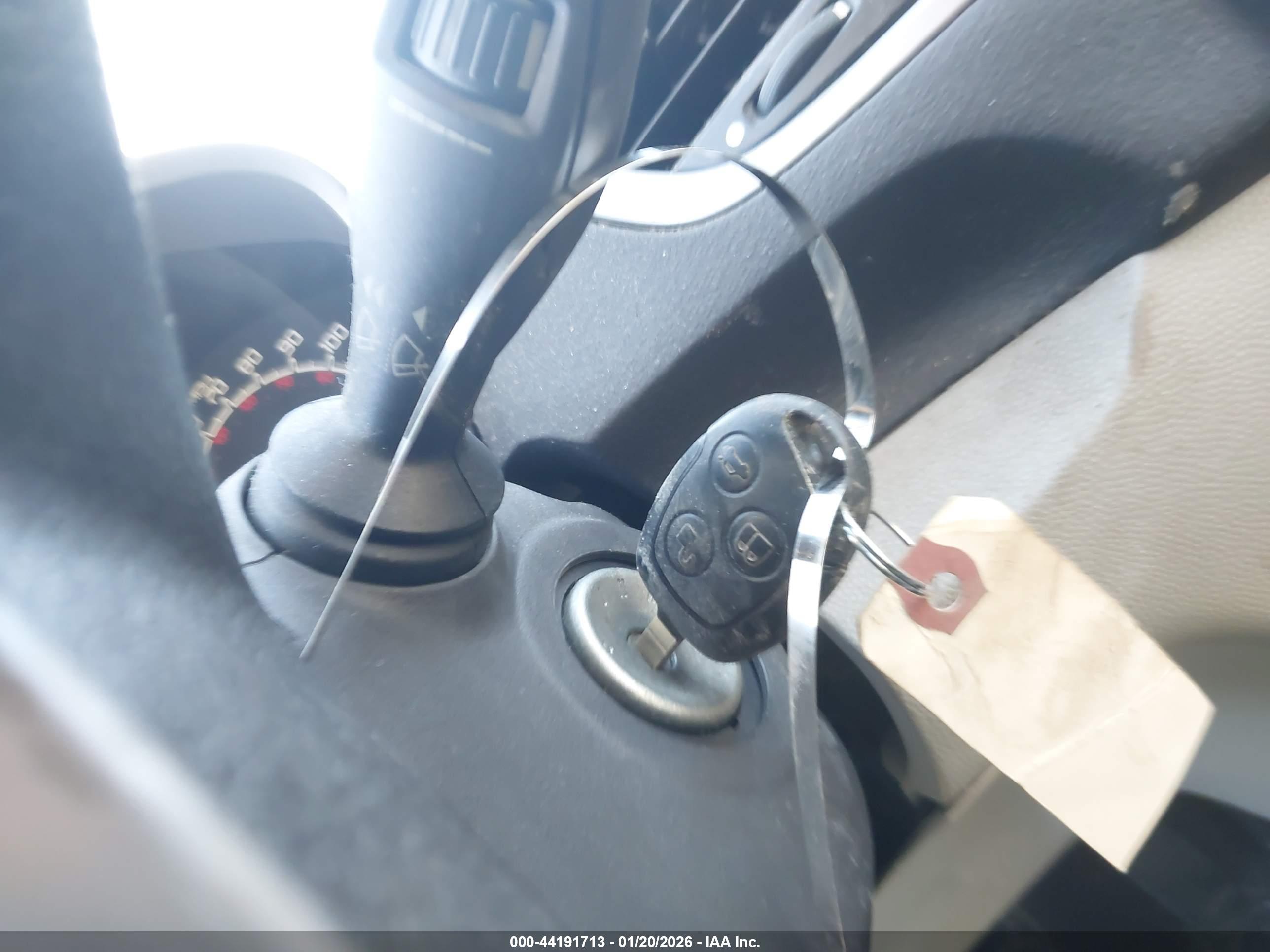 FORD FIESTA image 11