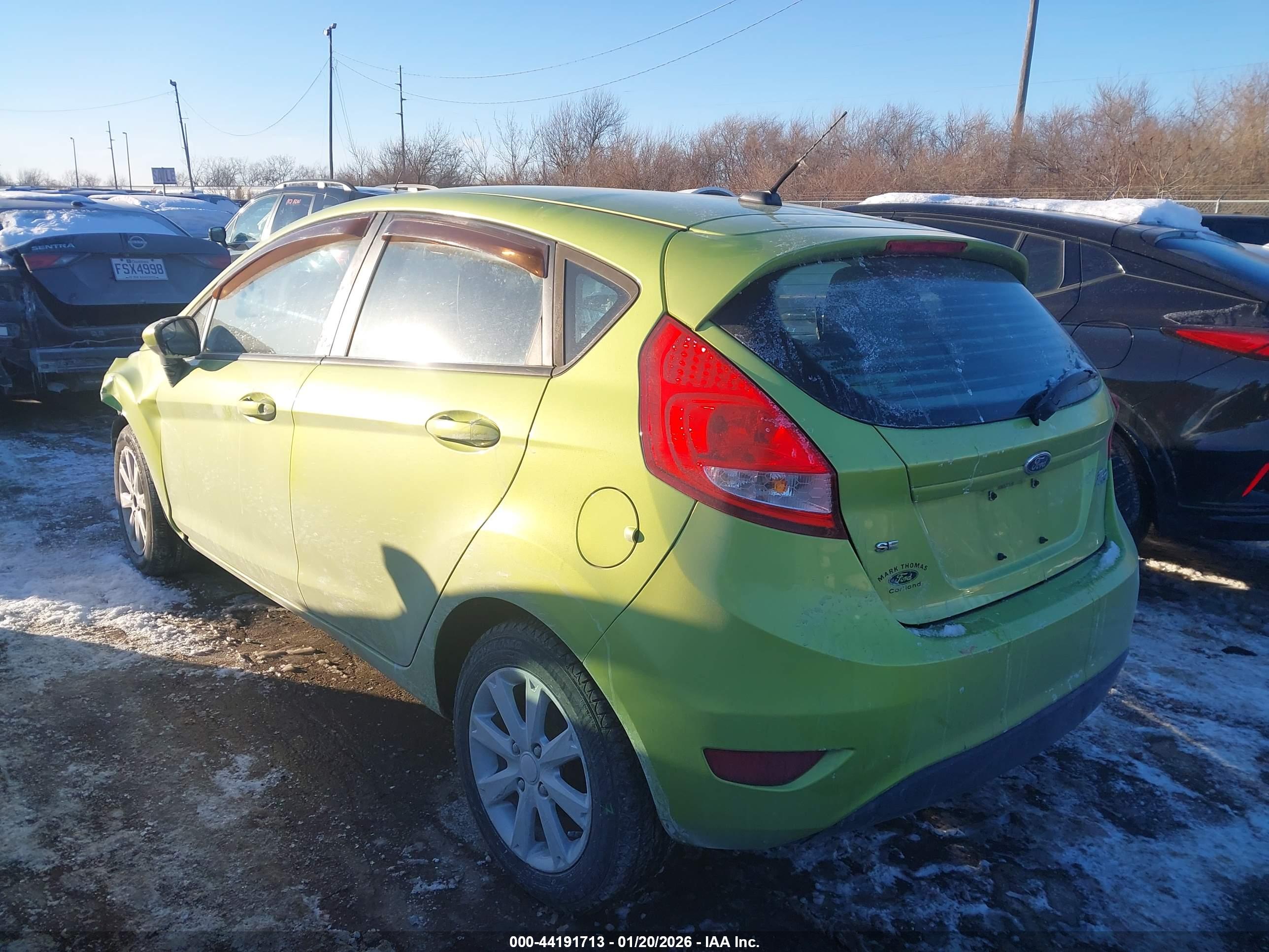 FORD FIESTA image 3