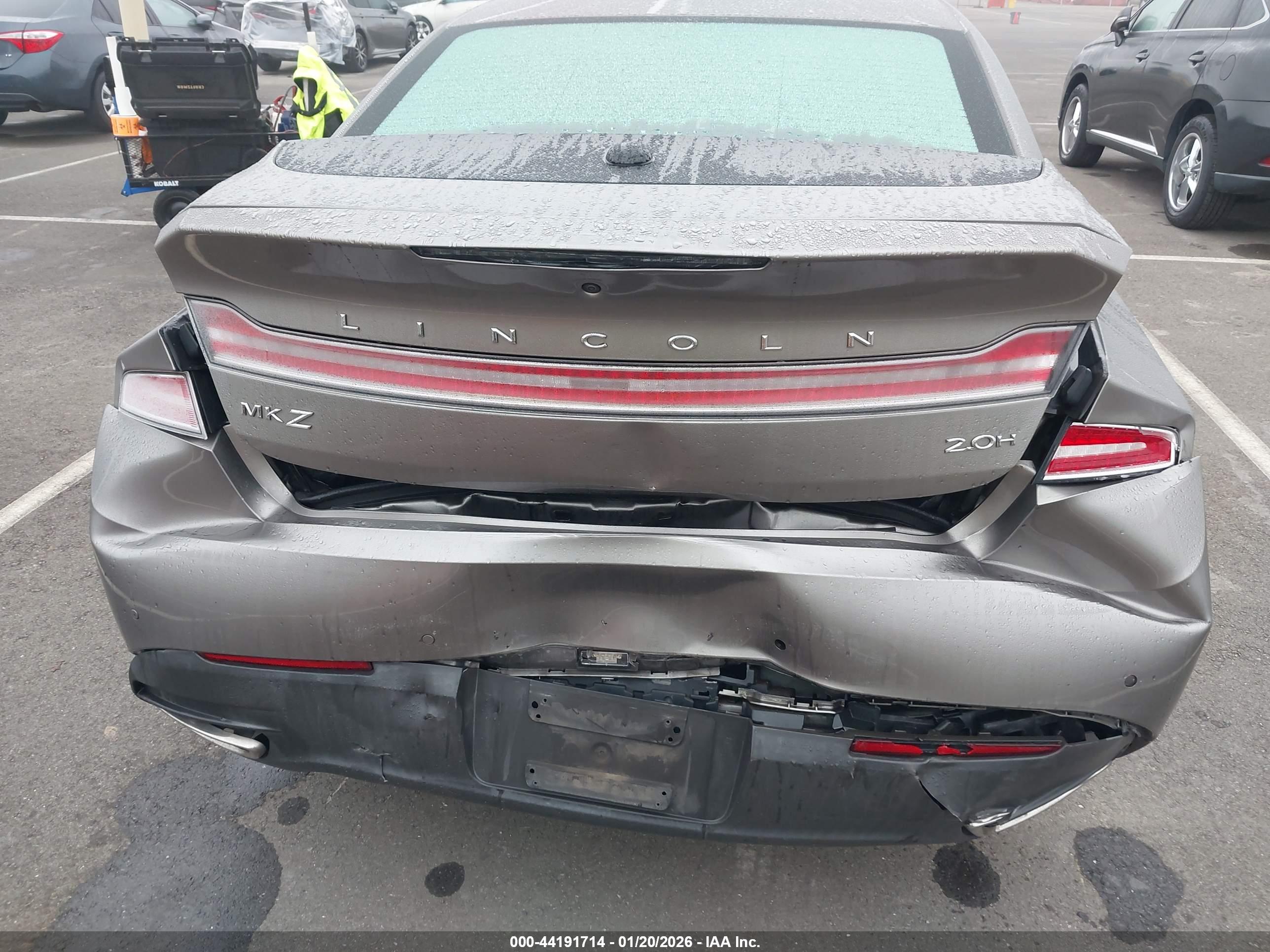 LINCOLN MKZ image 6