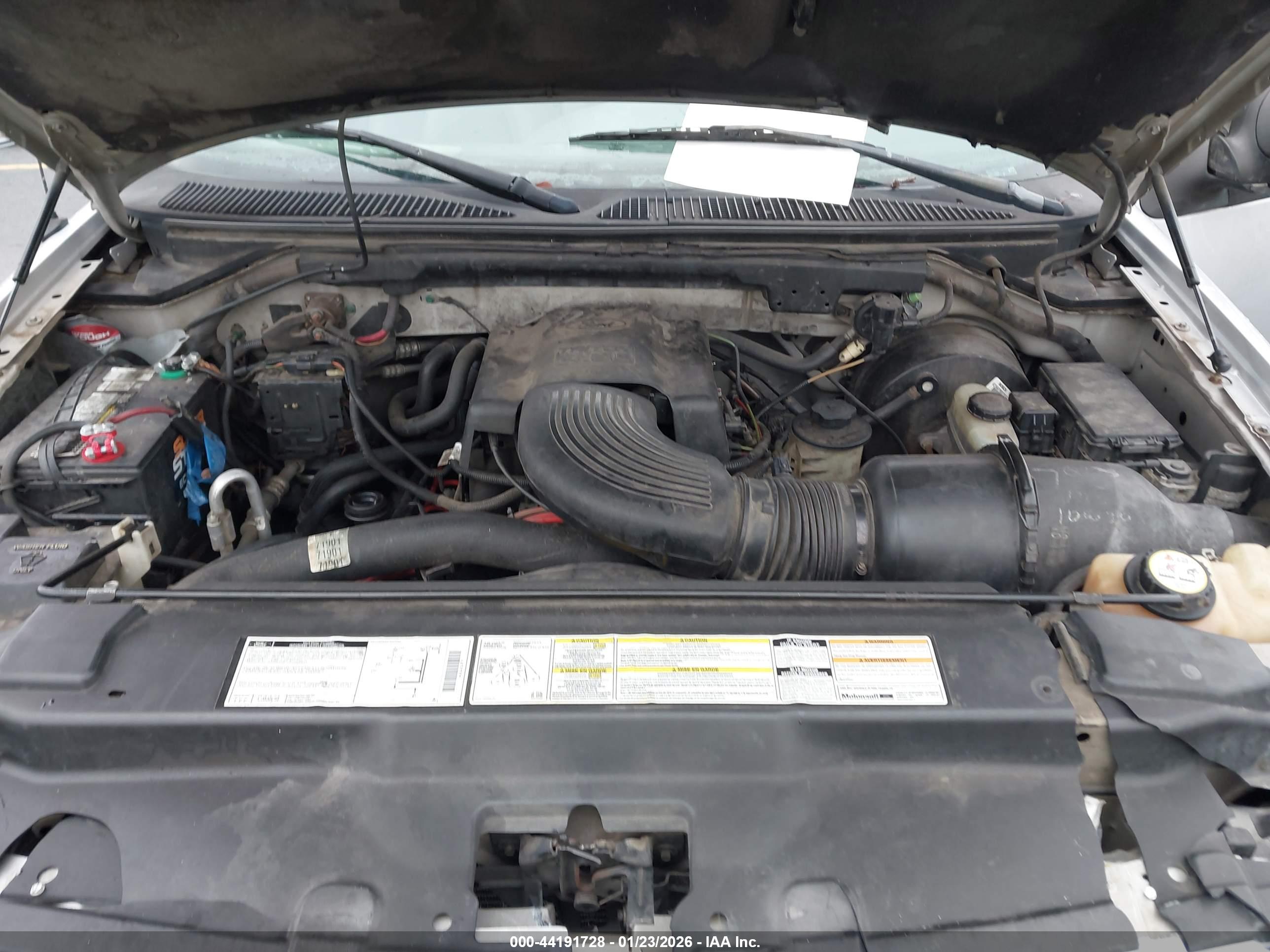 FORD EXPEDITION image 10