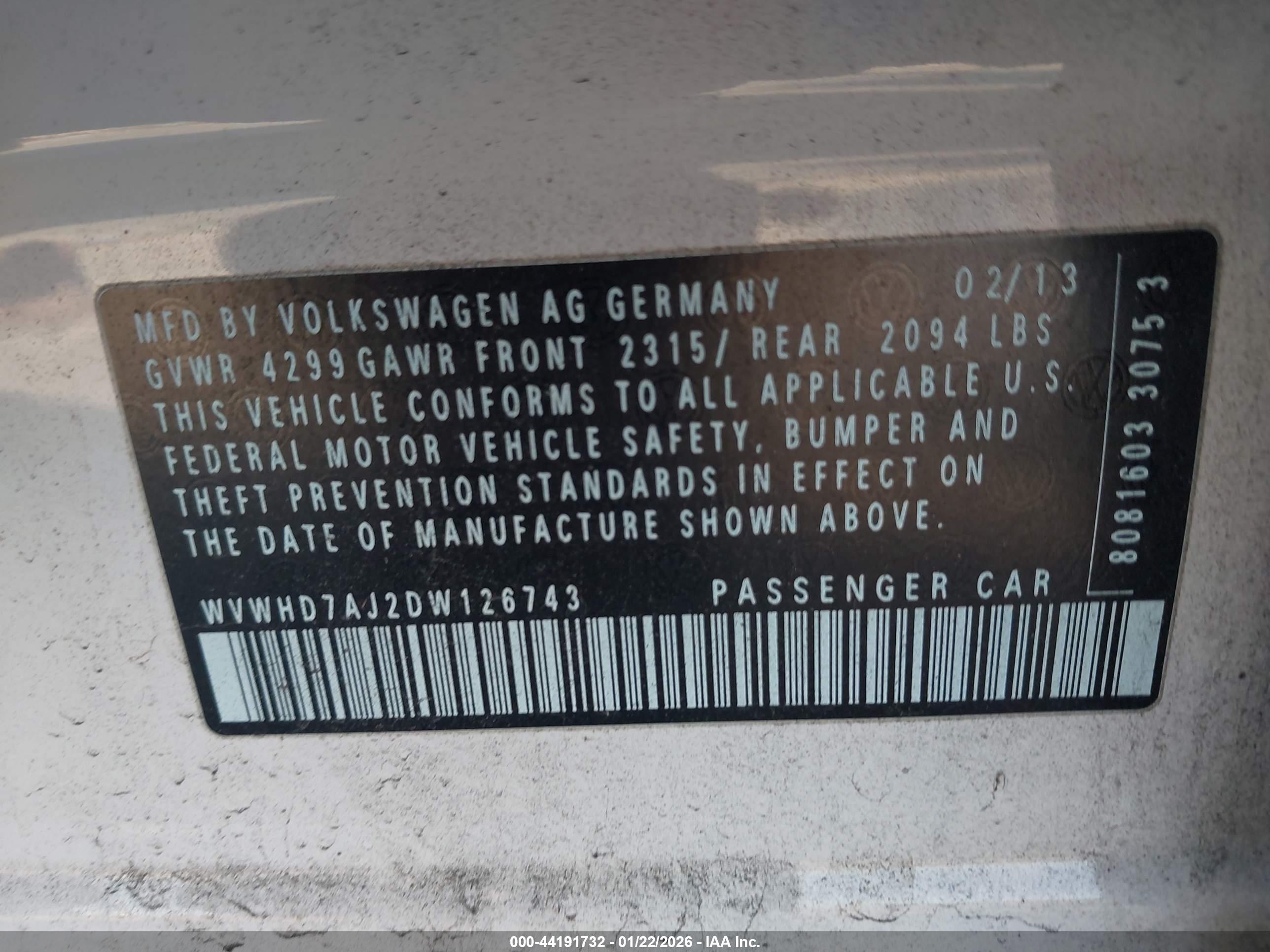 VOLKSWAGEN GTI image 9