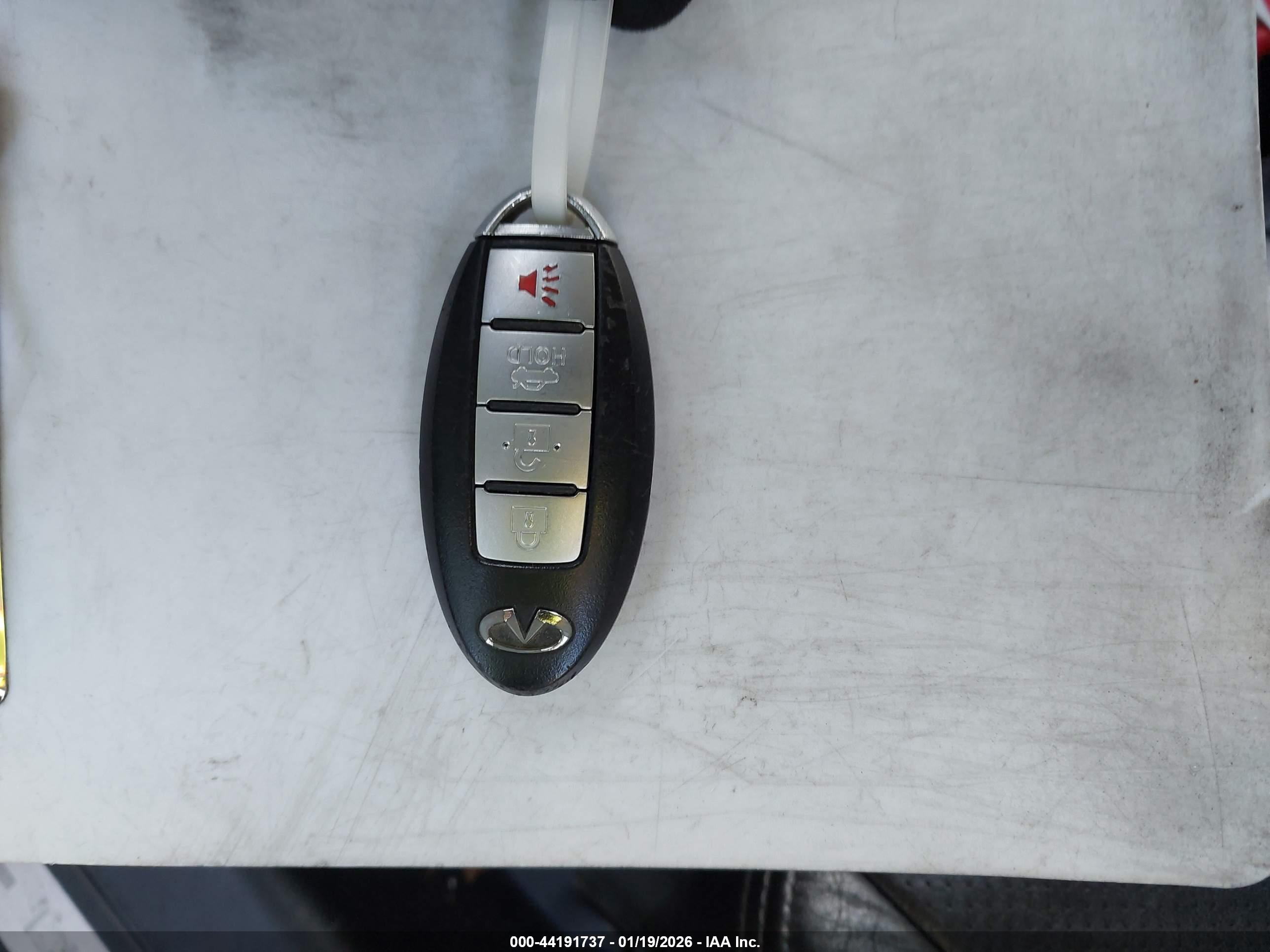INFINITI G37 image 11