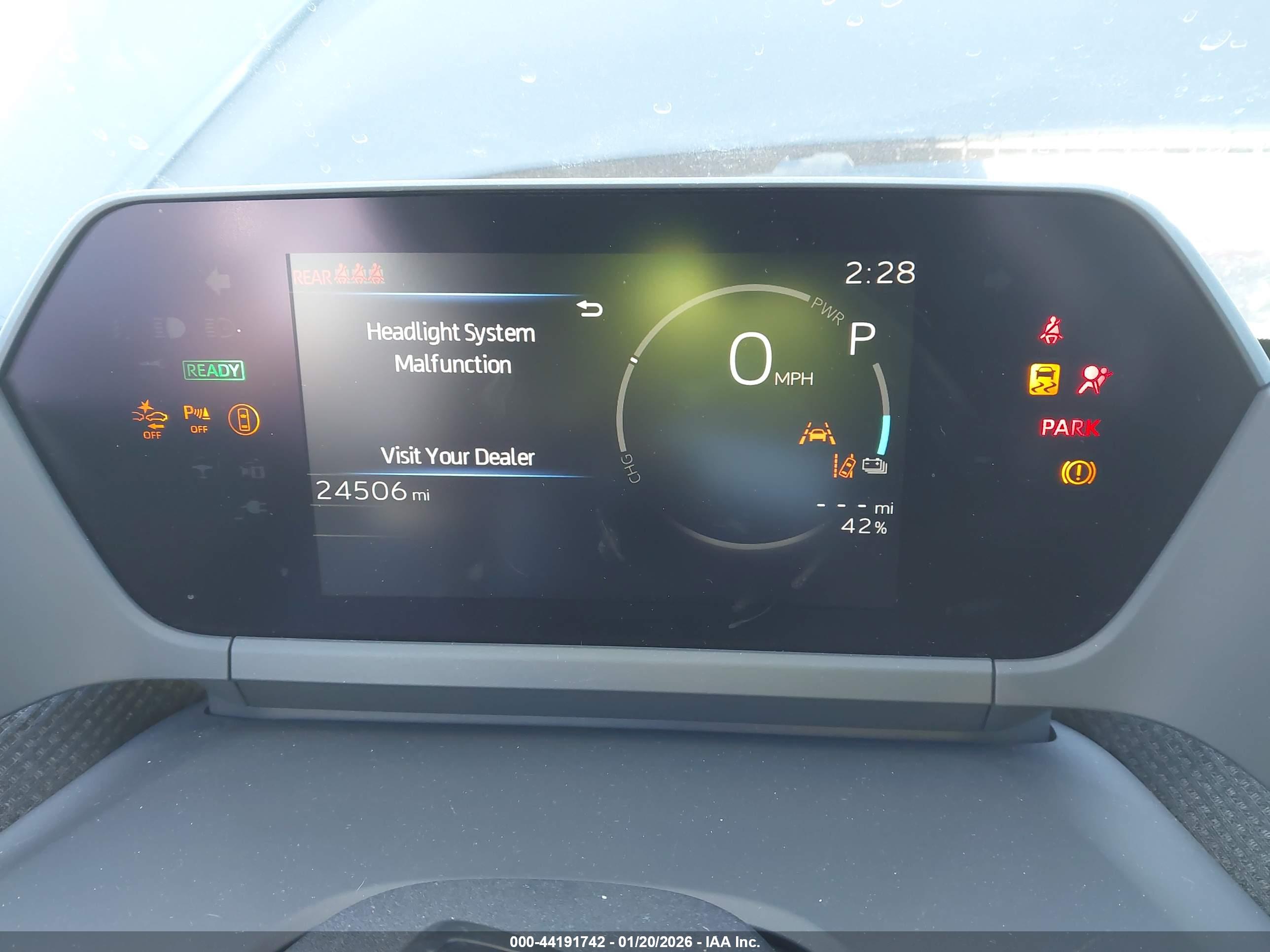 SUBARU SOLTERRA image 7