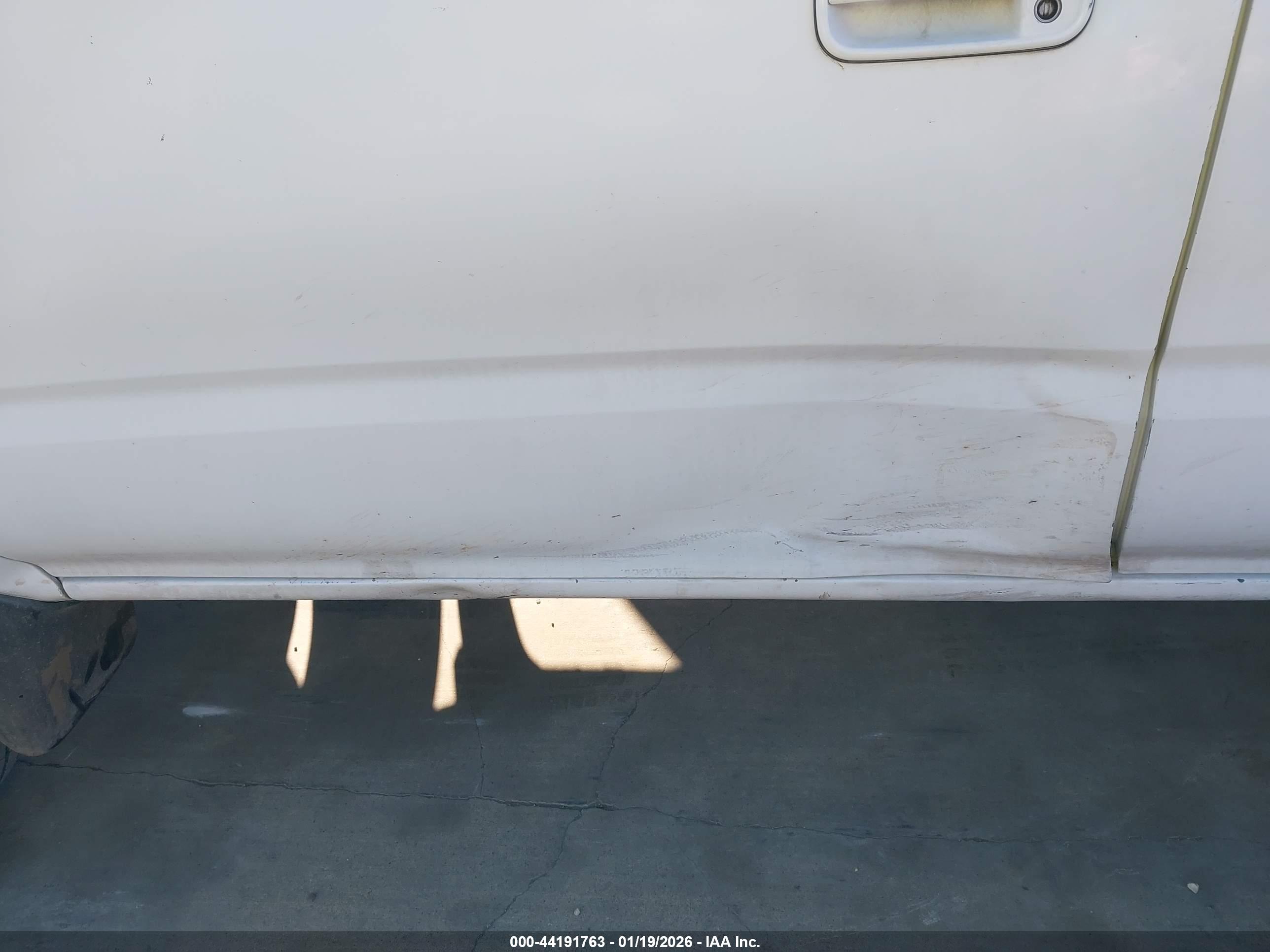 TOYOTA 4RUNNER image 6