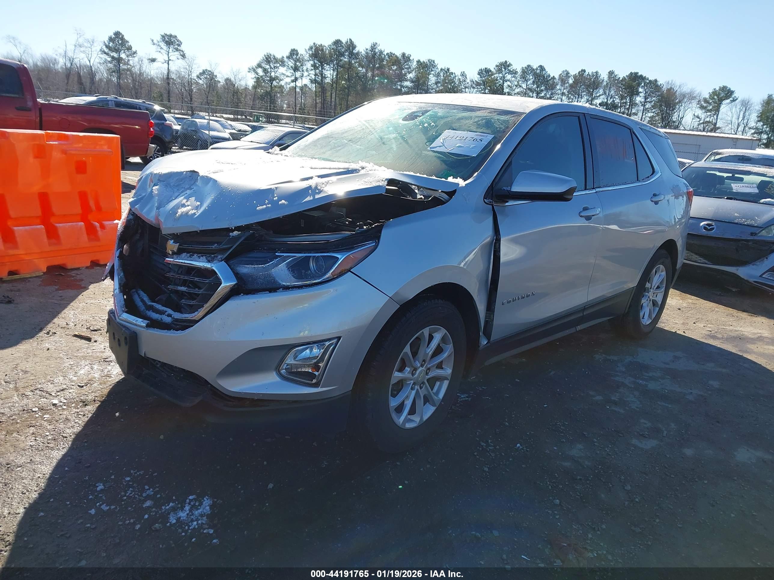 CHEVROLET EQUINOX image 2
