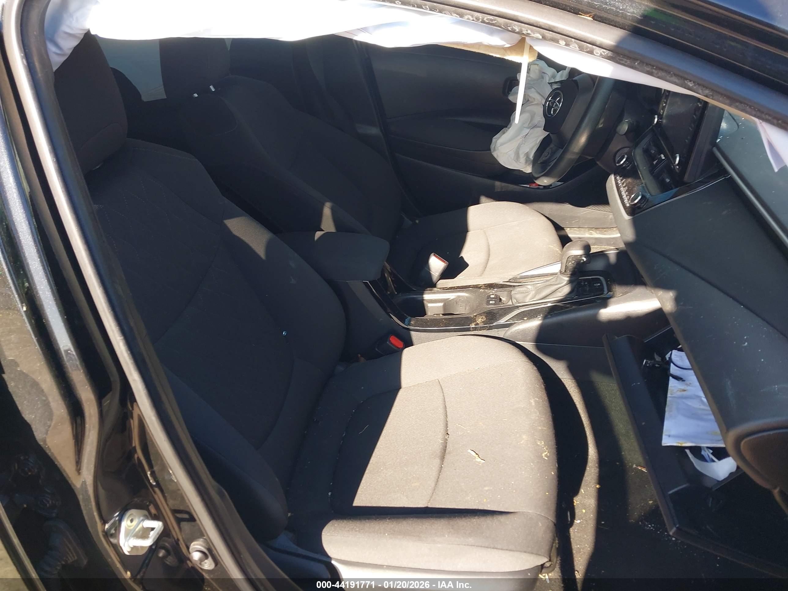TOYOTA COROLLA image 5