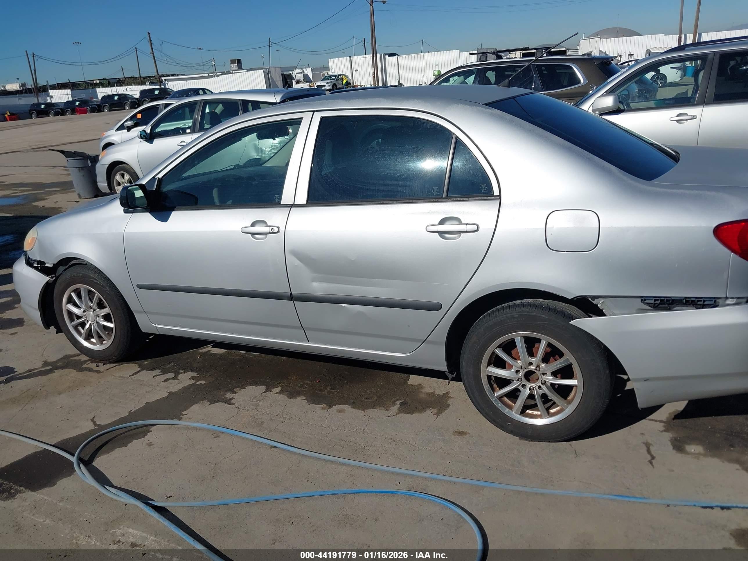 TOYOTA COROLLA image 6