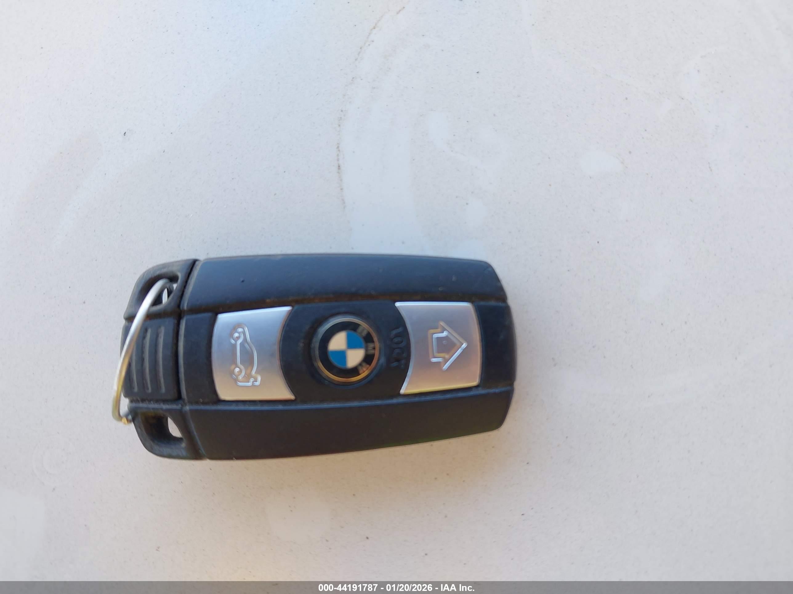 BMW 335I image 11