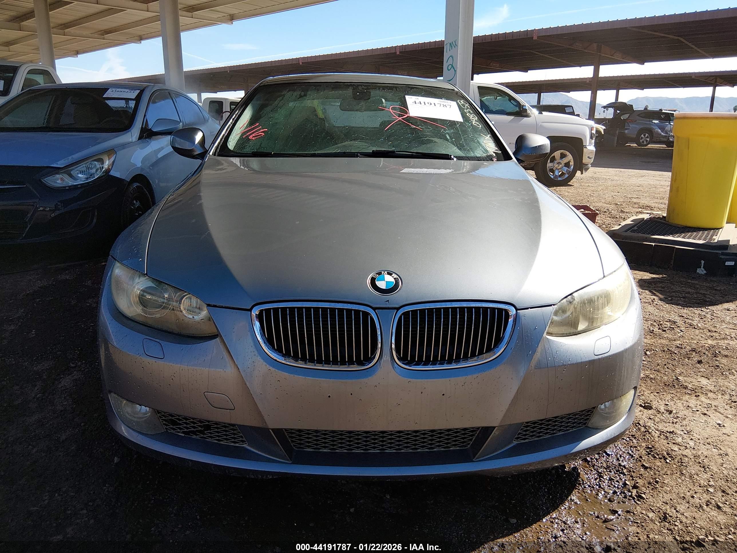 BMW 335I image 6