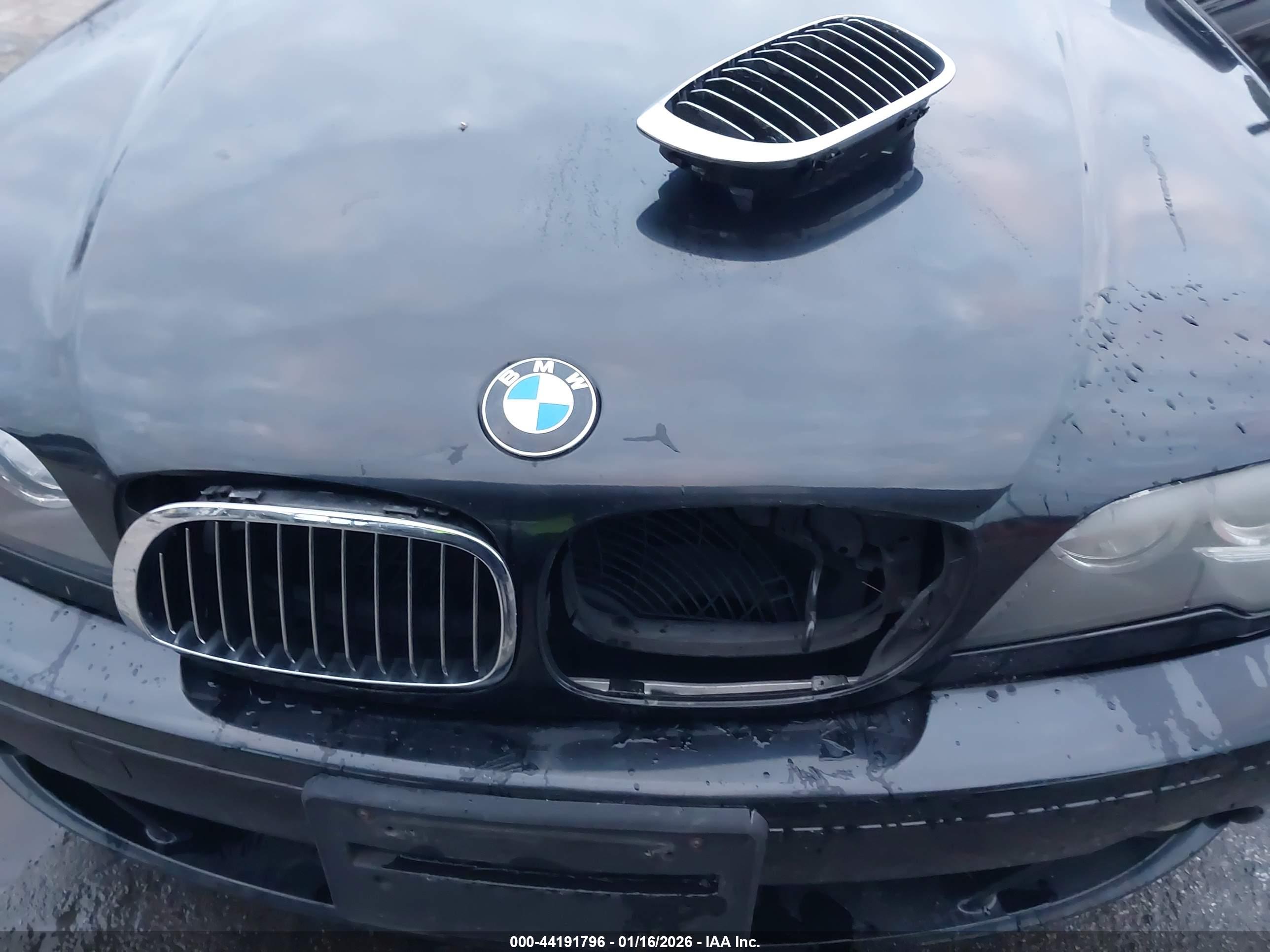 BMW 330CI image 6