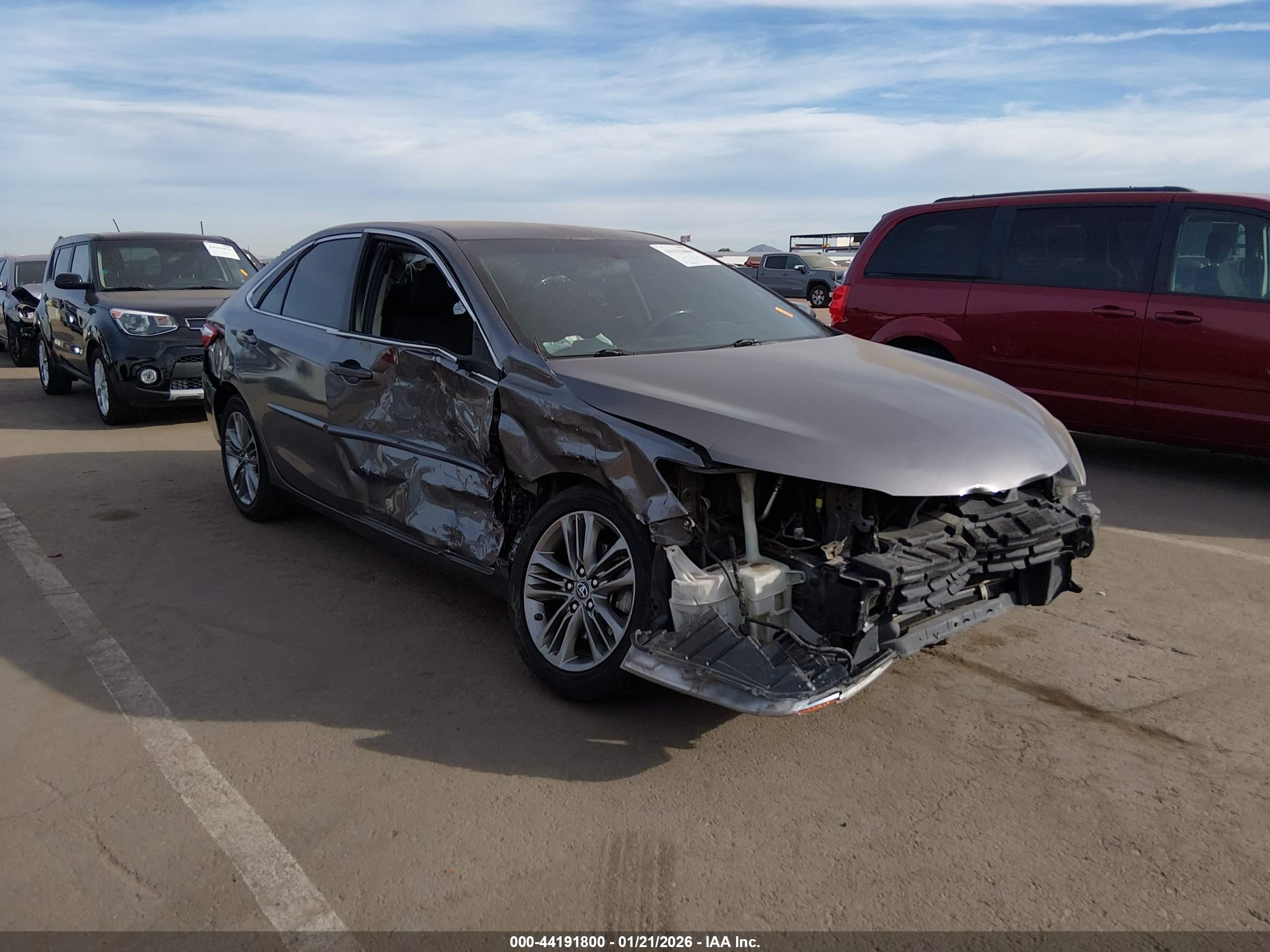TOYOTA CAMRY image 6