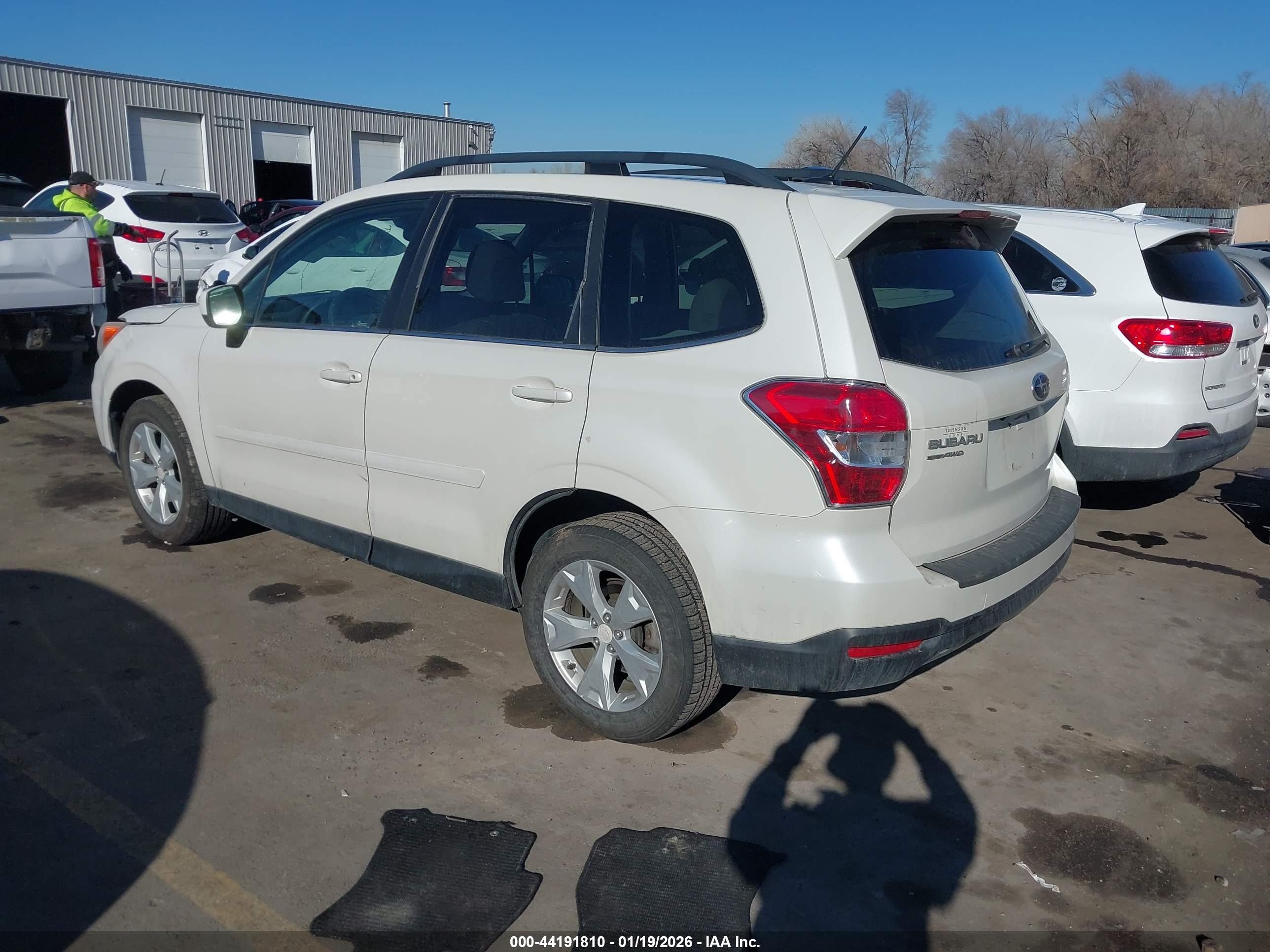 SUBARU FORESTER image 3