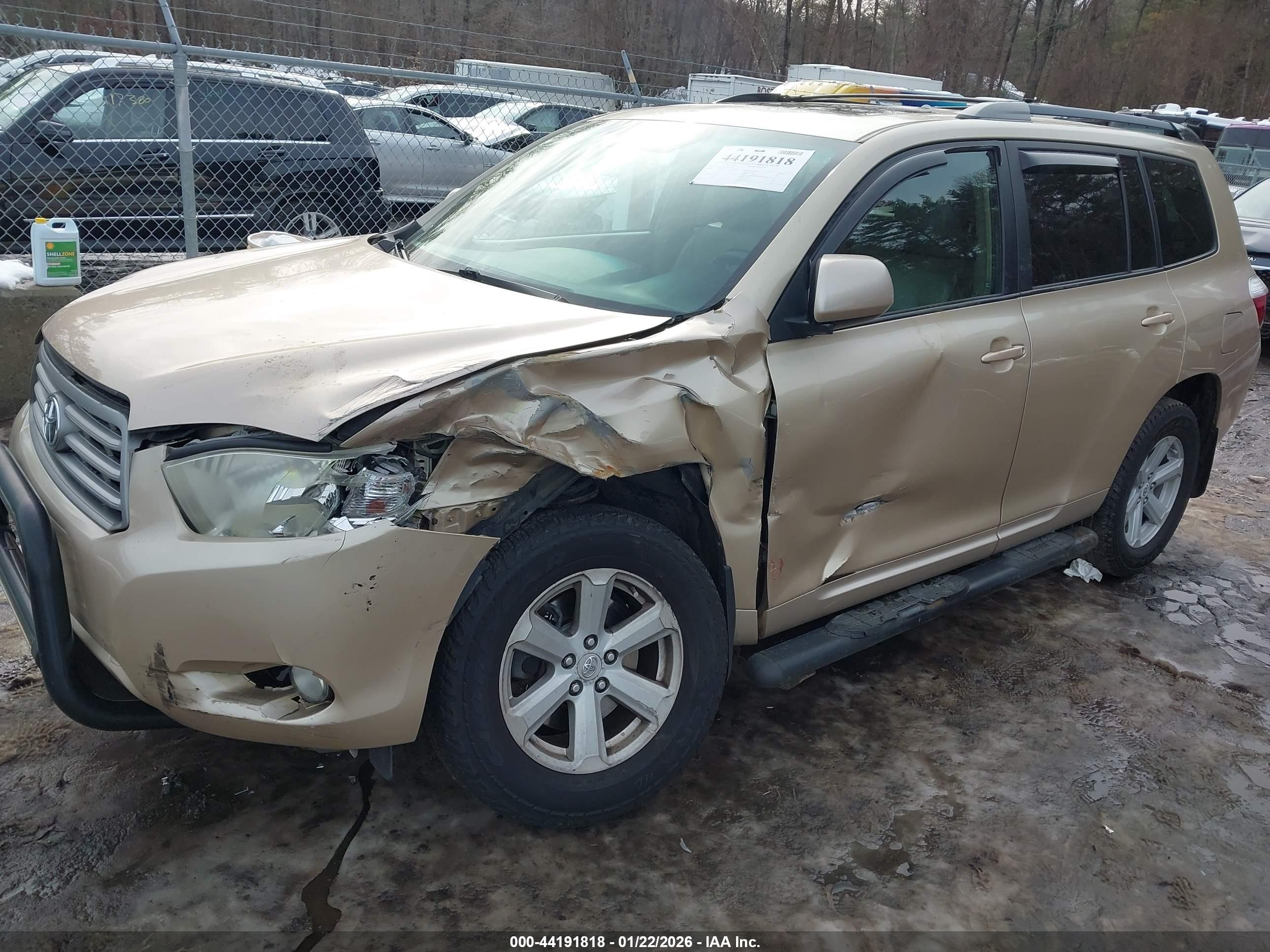 TOYOTA HIGHLANDER image 2