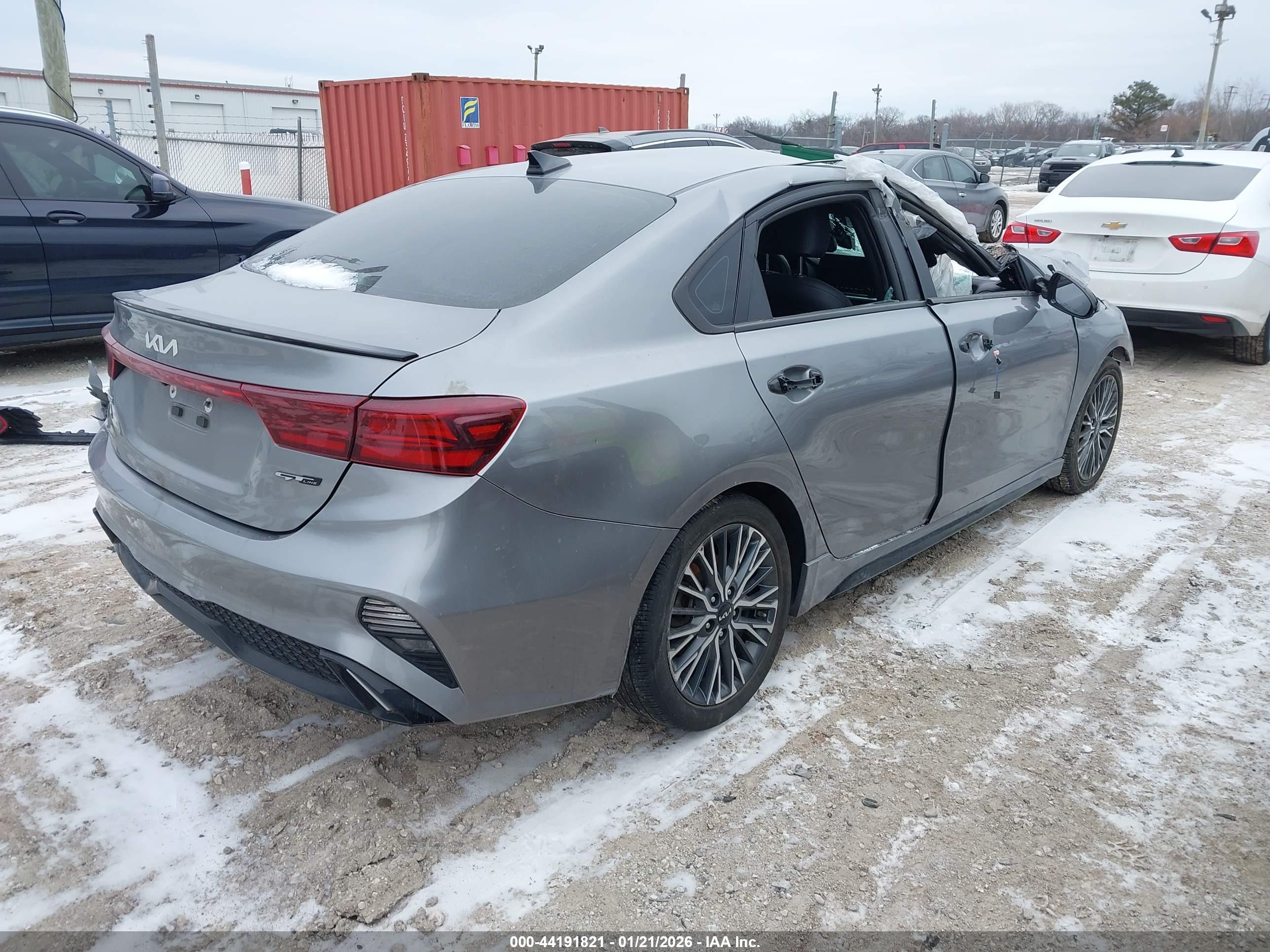 KIA FORTE image 4