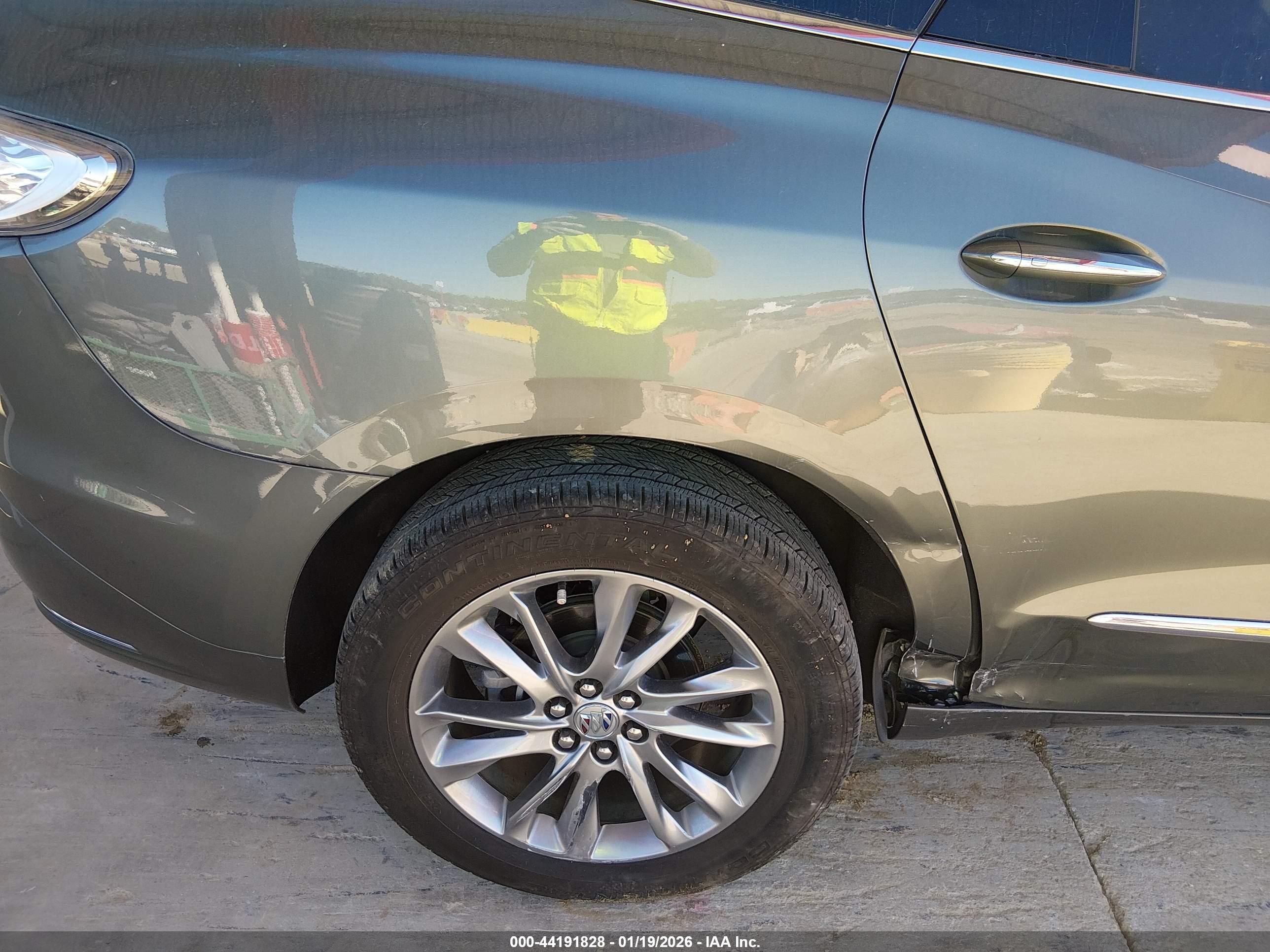 BUICK ENCLAVE image 6