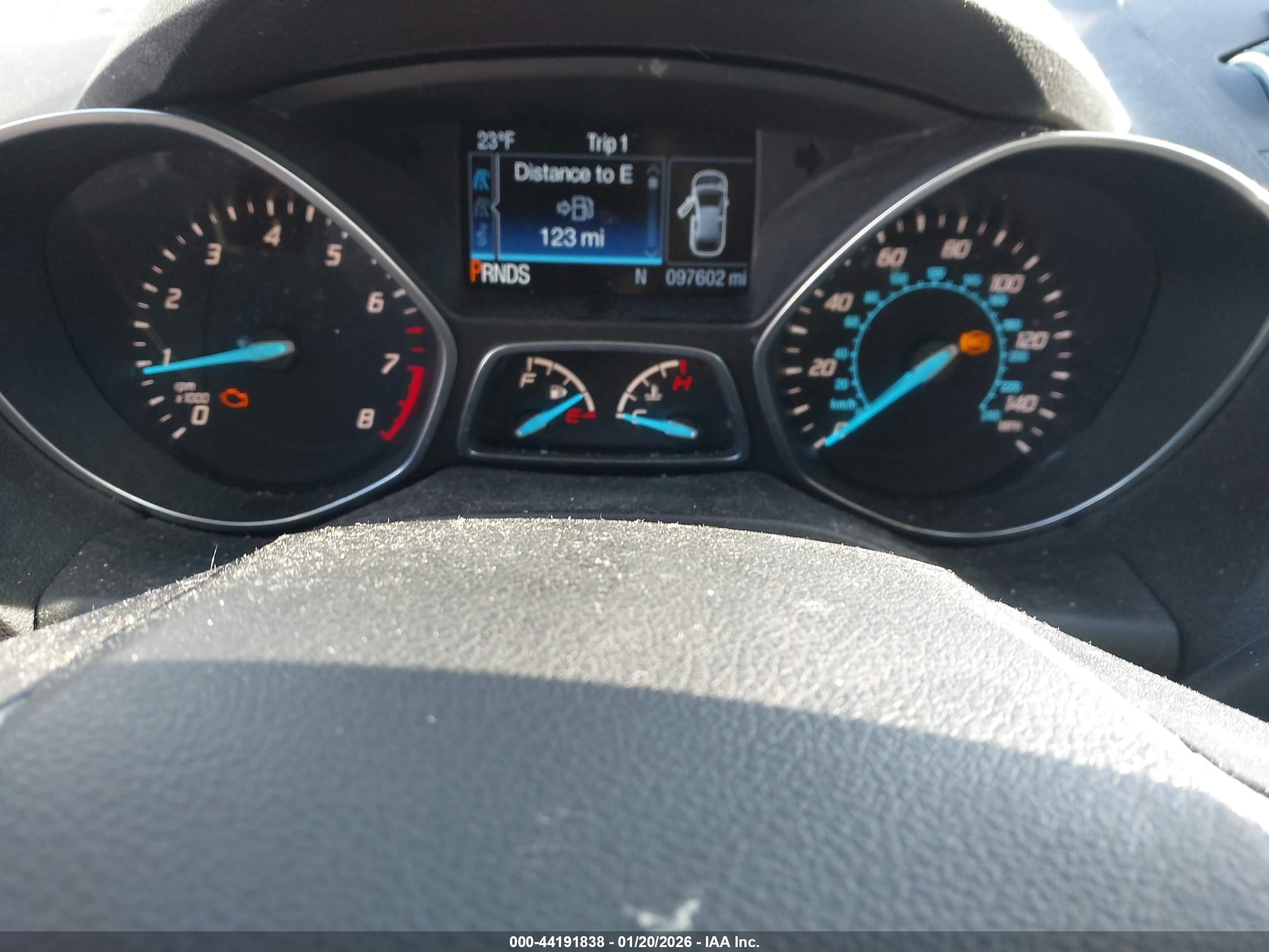 FORD ESCAPE image 7