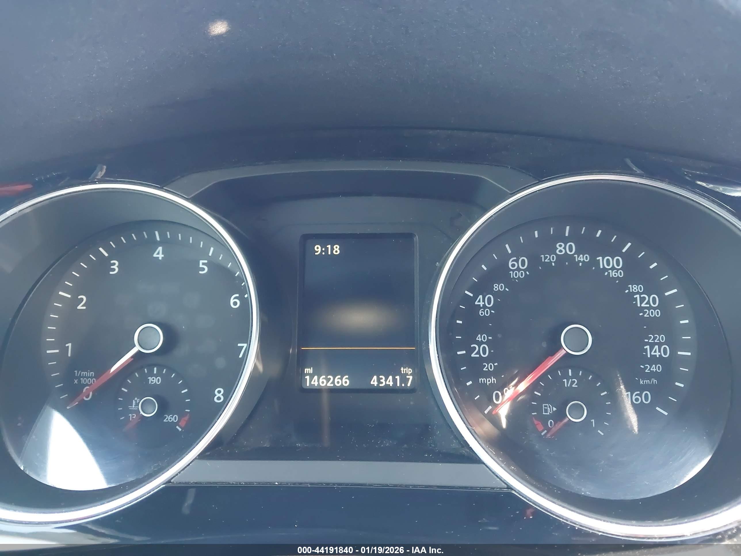 VOLKSWAGEN JETTA image 7