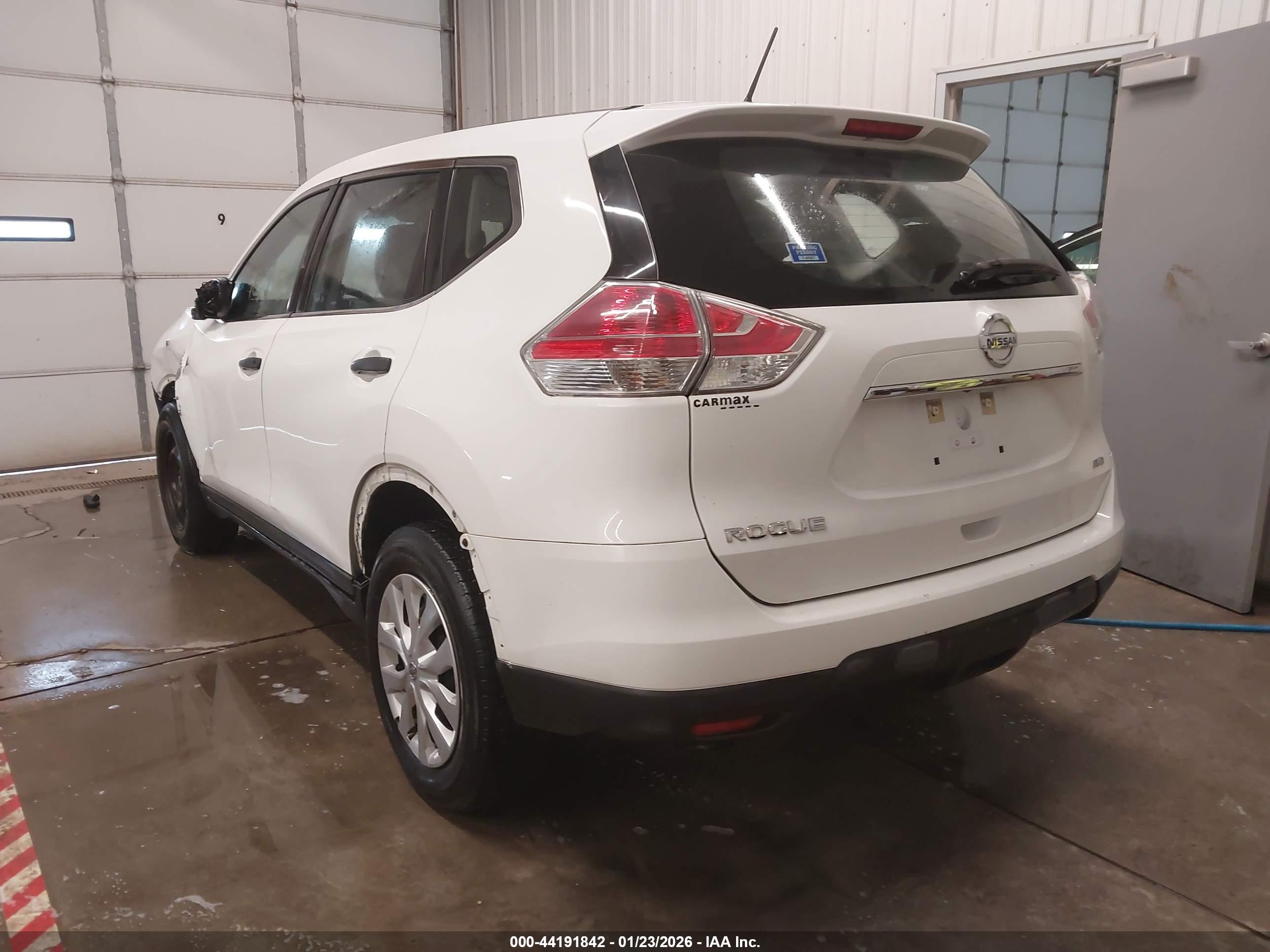 NISSAN ROGUE image 3